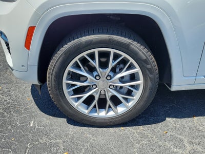 2025 Jeep Grand Cherokee Summit