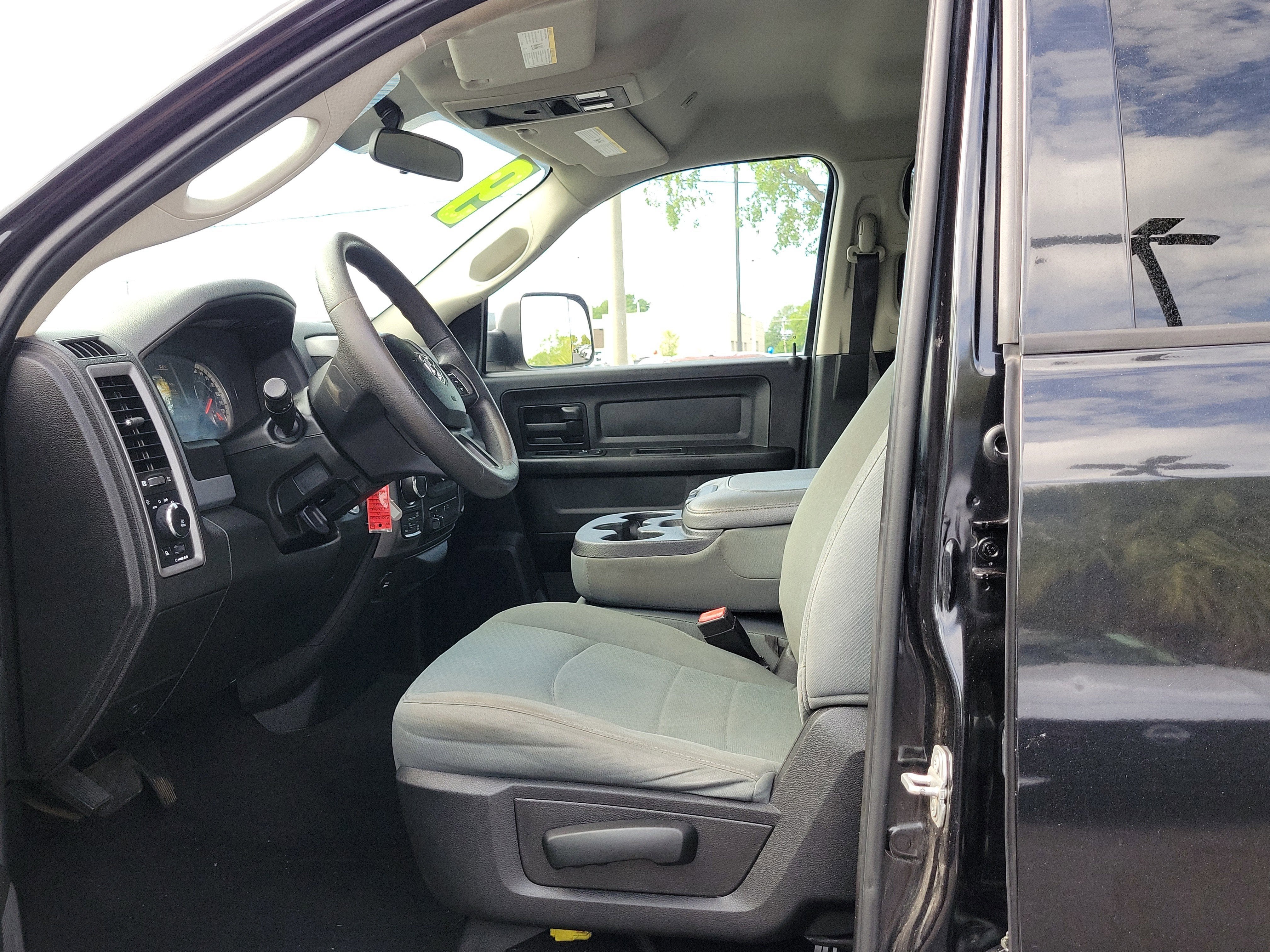 2019 RAM 1500 Classic Express