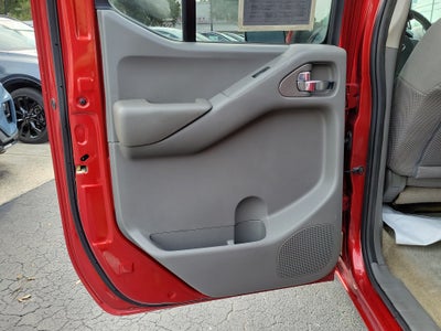 2015 Nissan Frontier SV