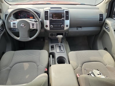 2015 Nissan Frontier SV