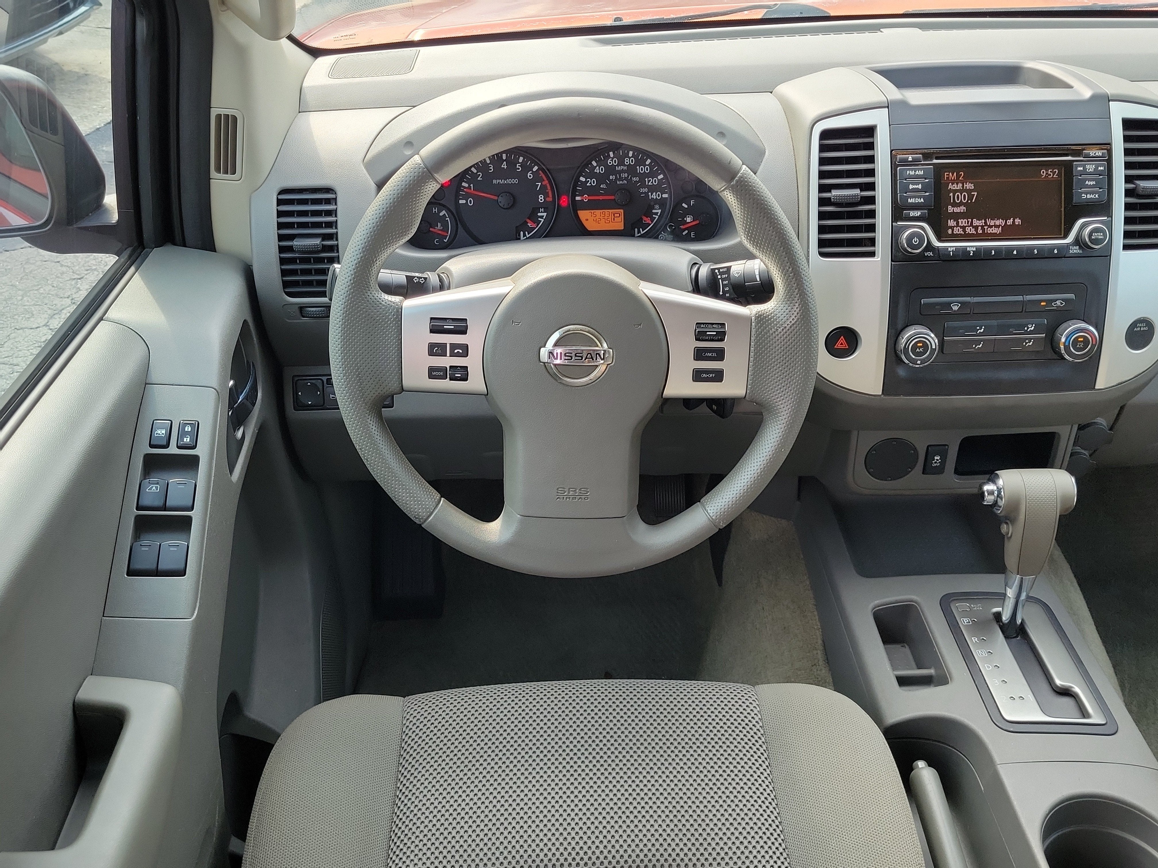 2015 Nissan Frontier SV