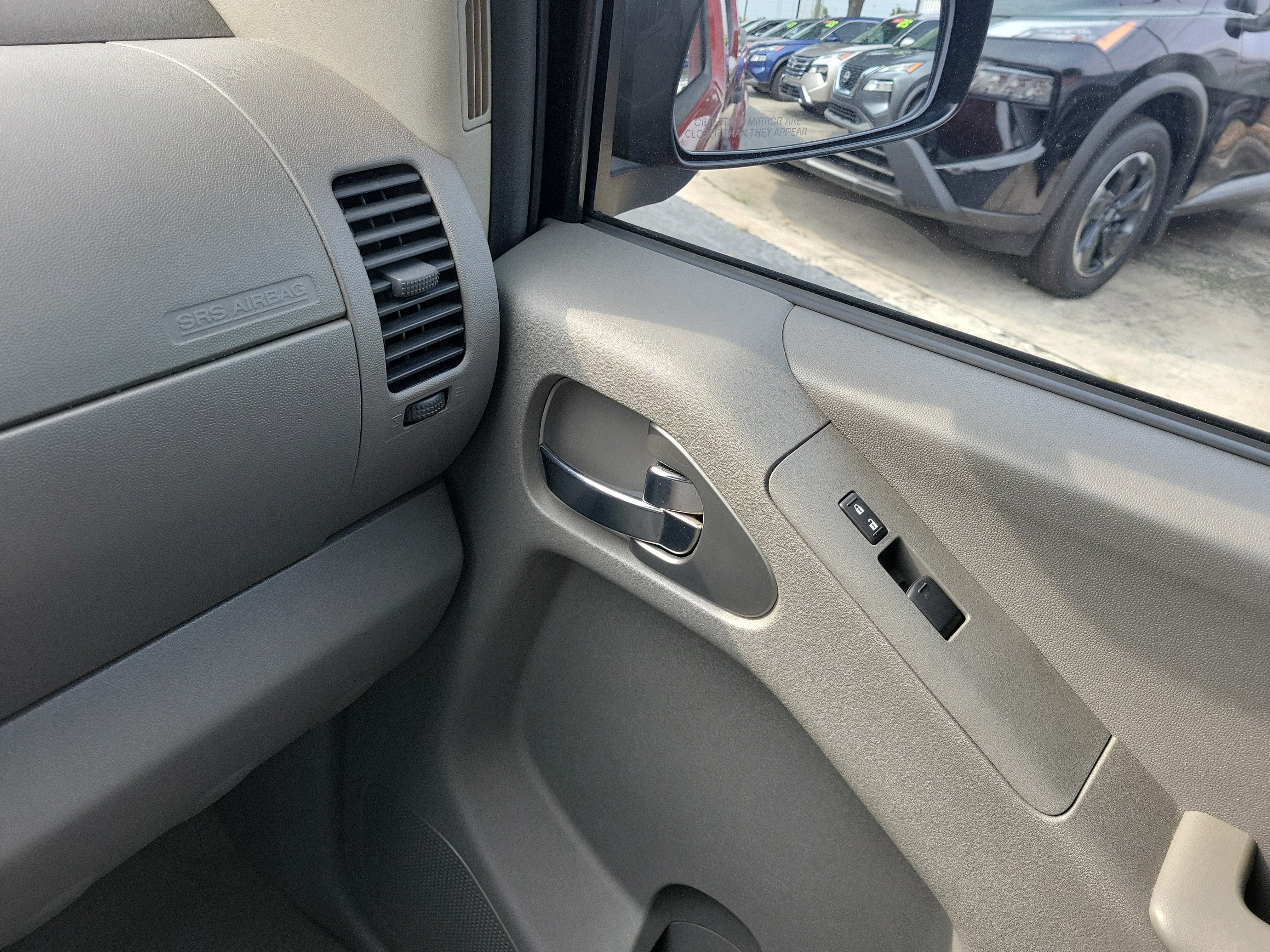 2015 Nissan Frontier SV