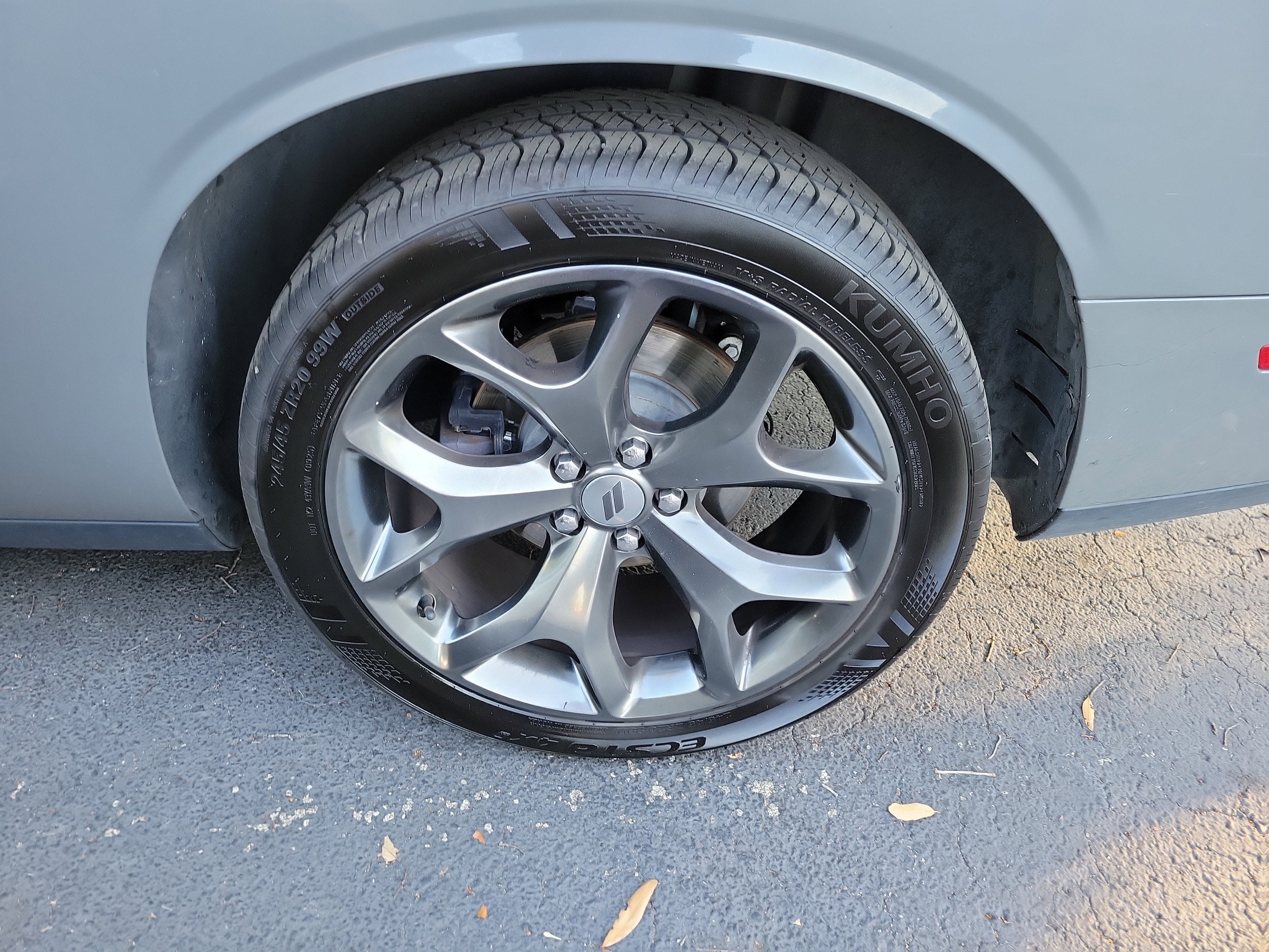 2017 Dodge Challenger SXT Plus