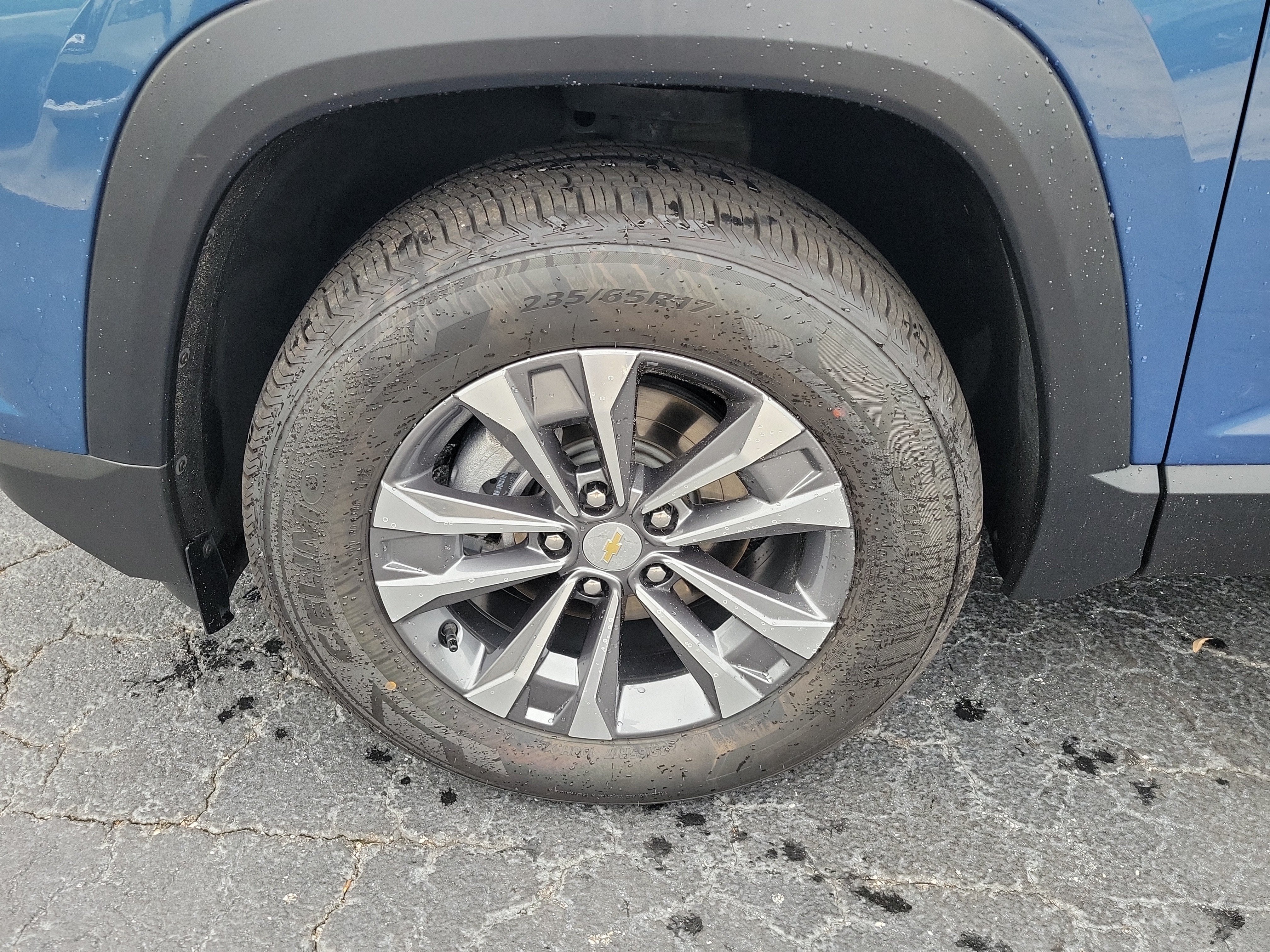 2025 Chevrolet Equinox FWD LT