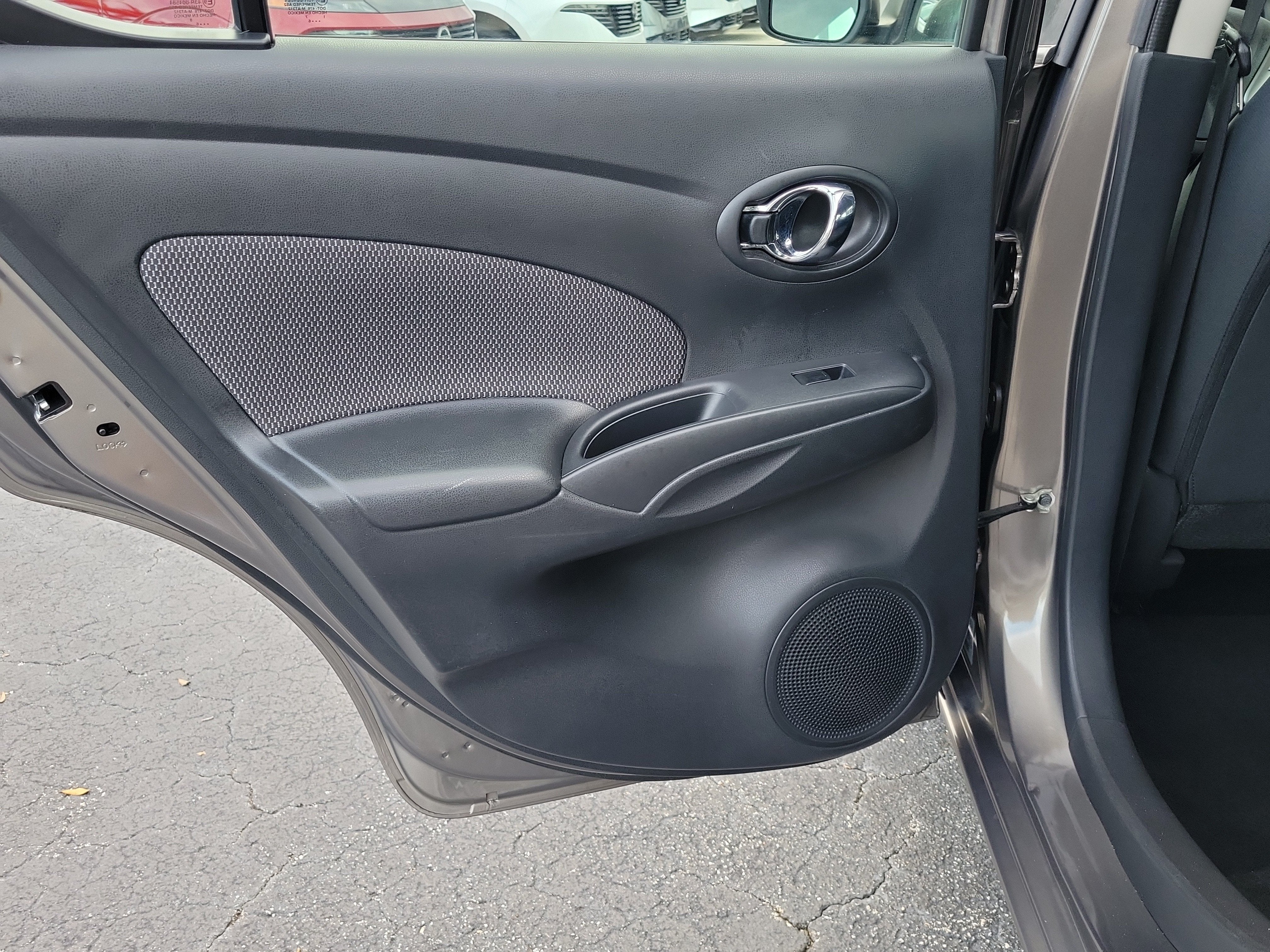2016 Nissan Versa SL