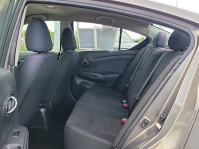 2016 Nissan Versa SL