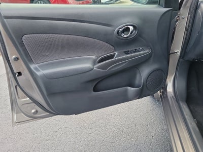 2016 Nissan Versa SL