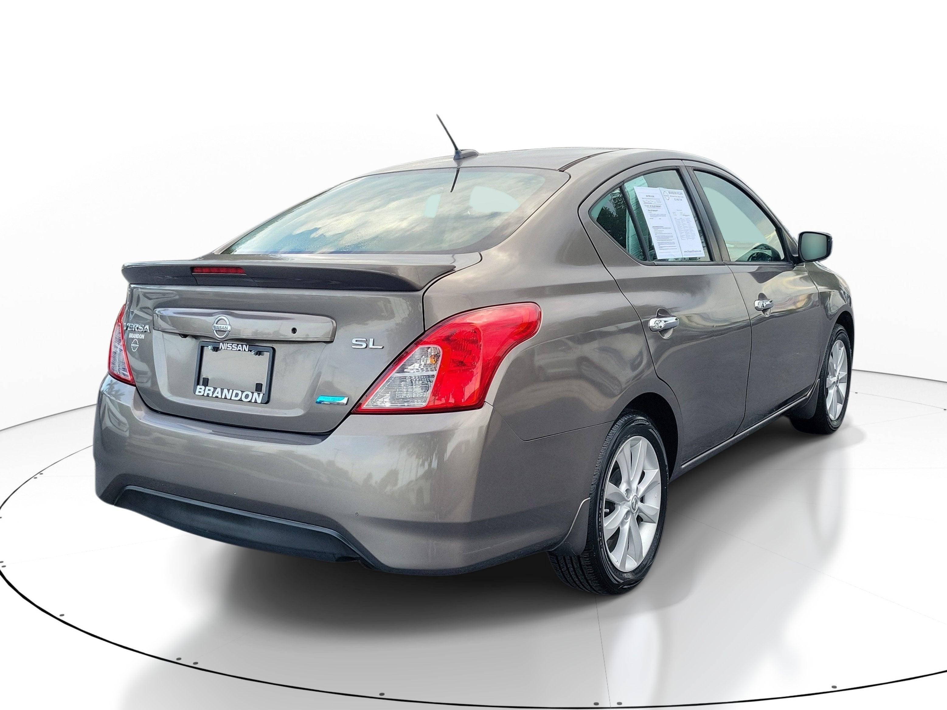 2016 Nissan Versa SL
