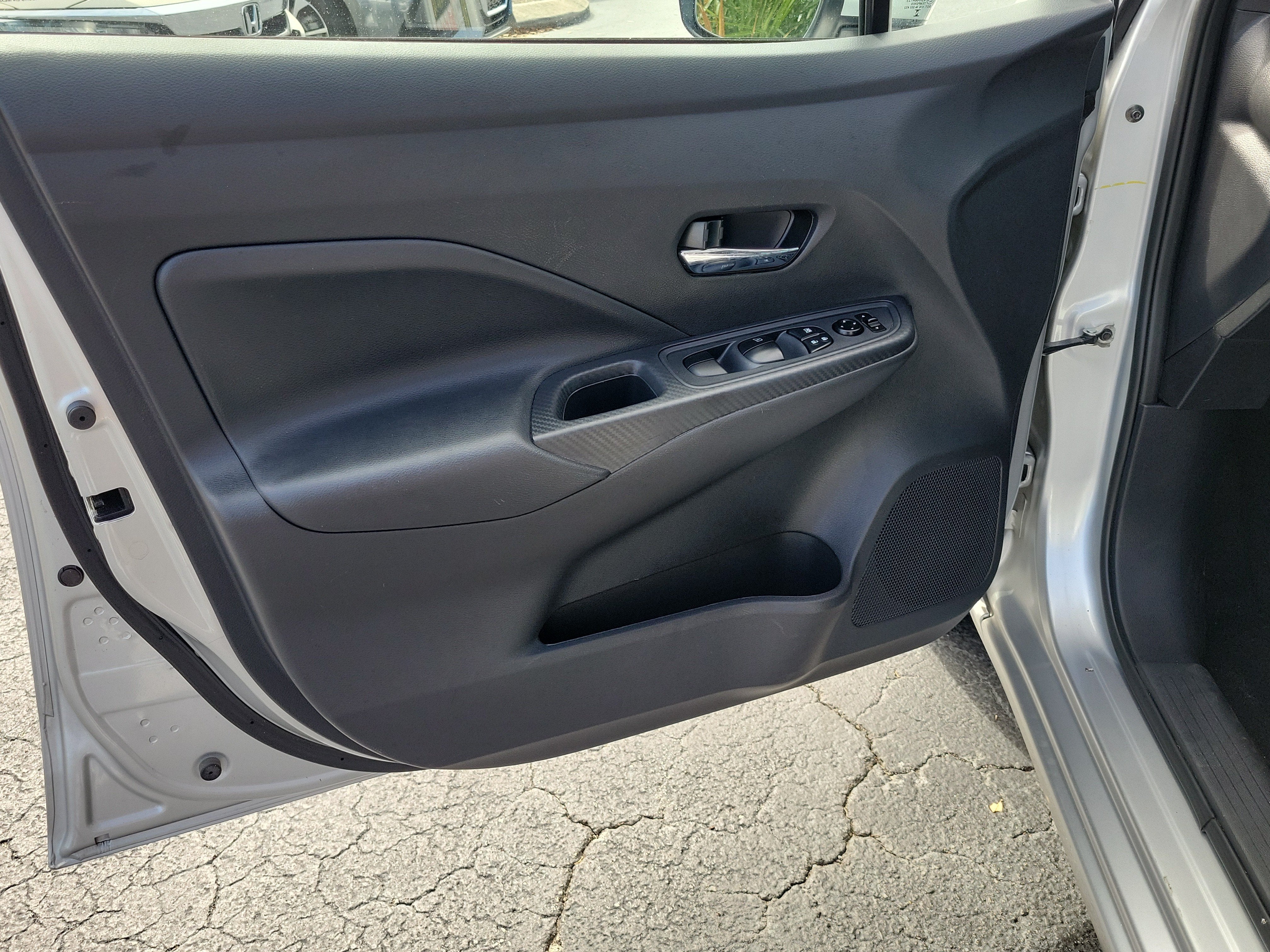 2024 Nissan Versa SV