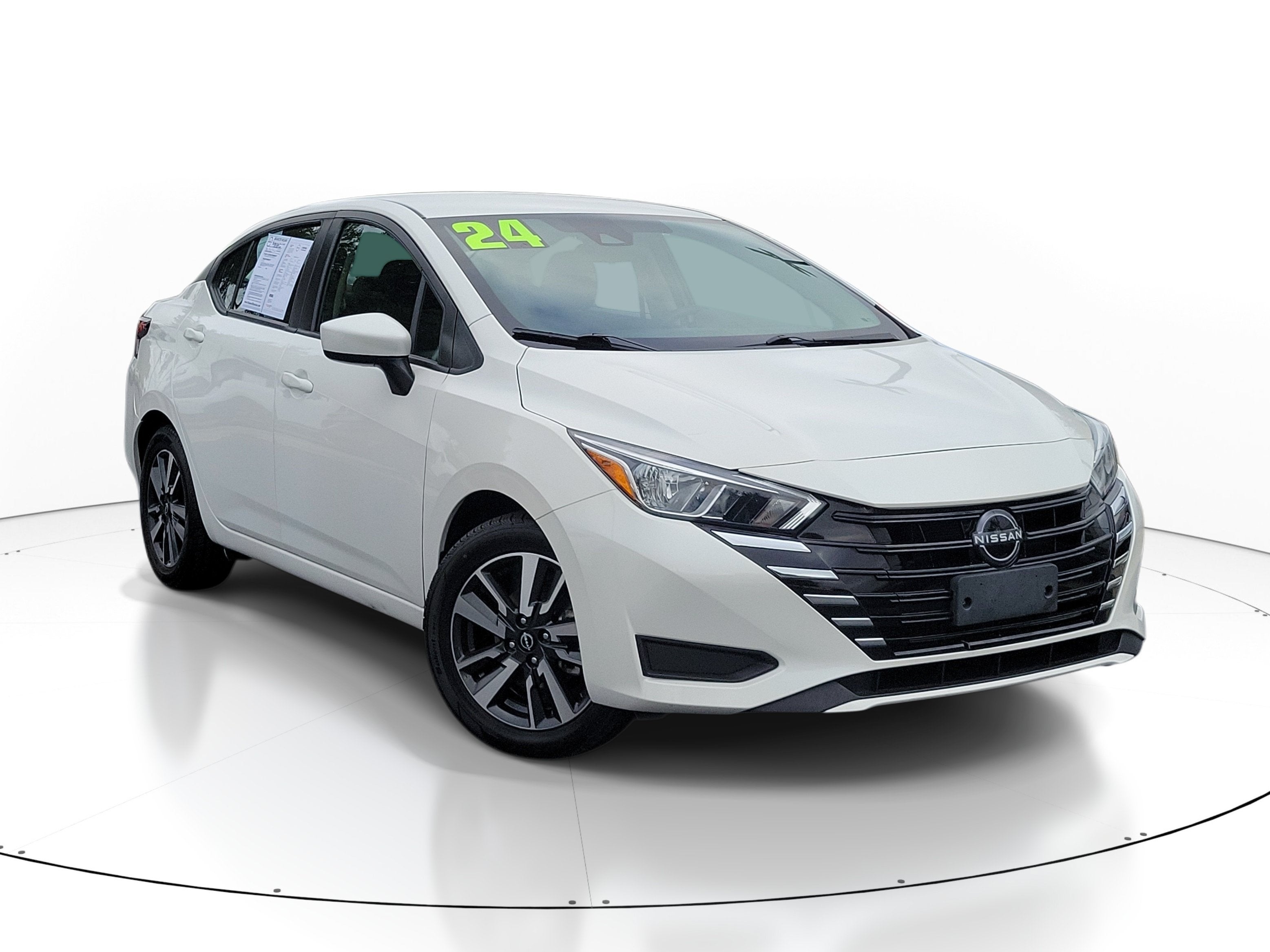 2024 Nissan Versa SV