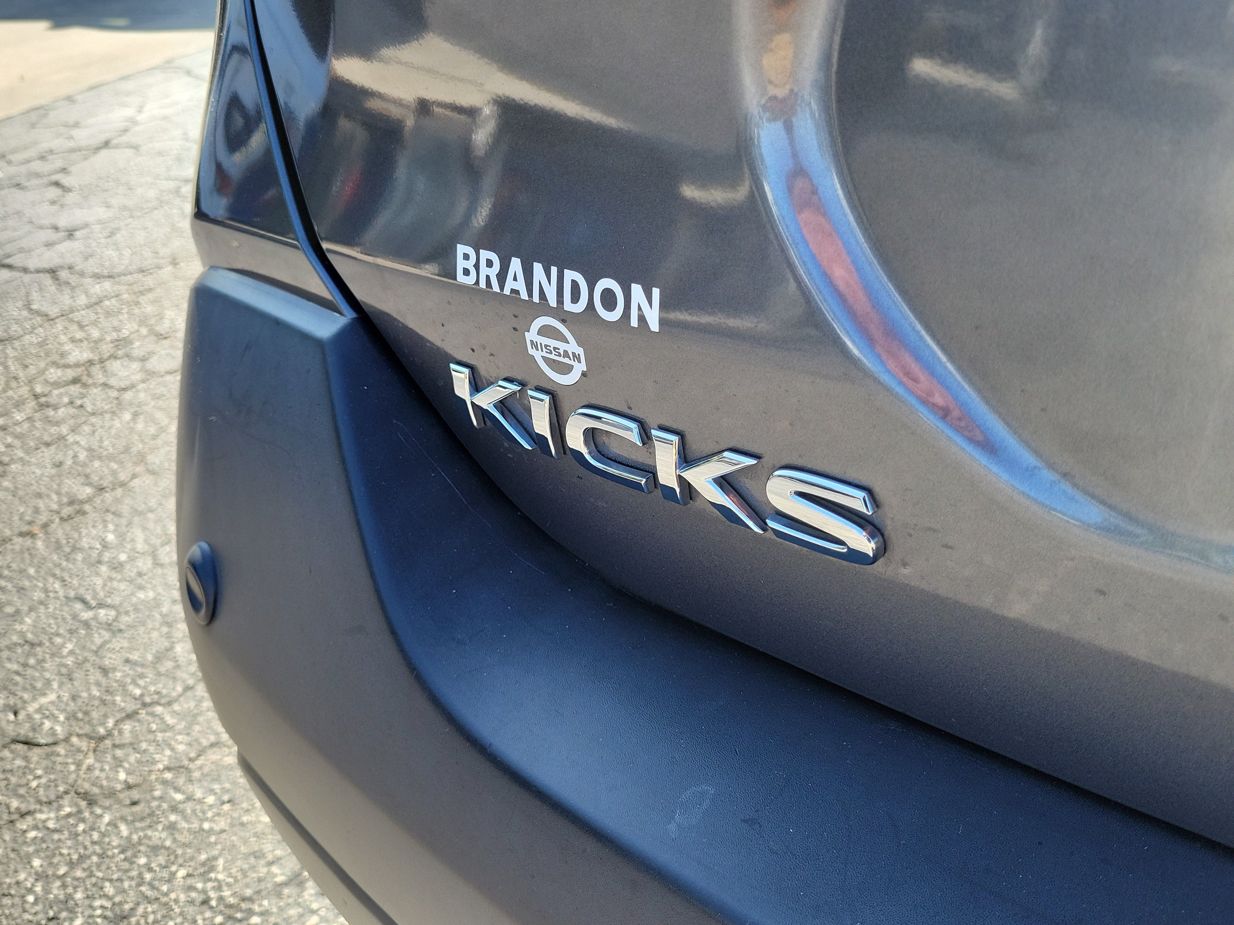 2020 Nissan Kicks S