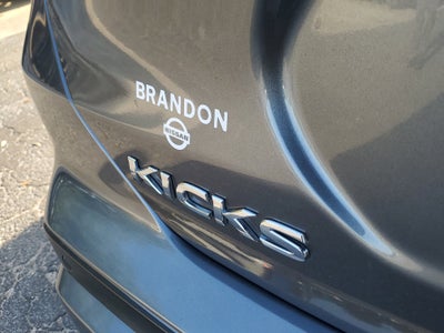 2023 Nissan Kicks SV