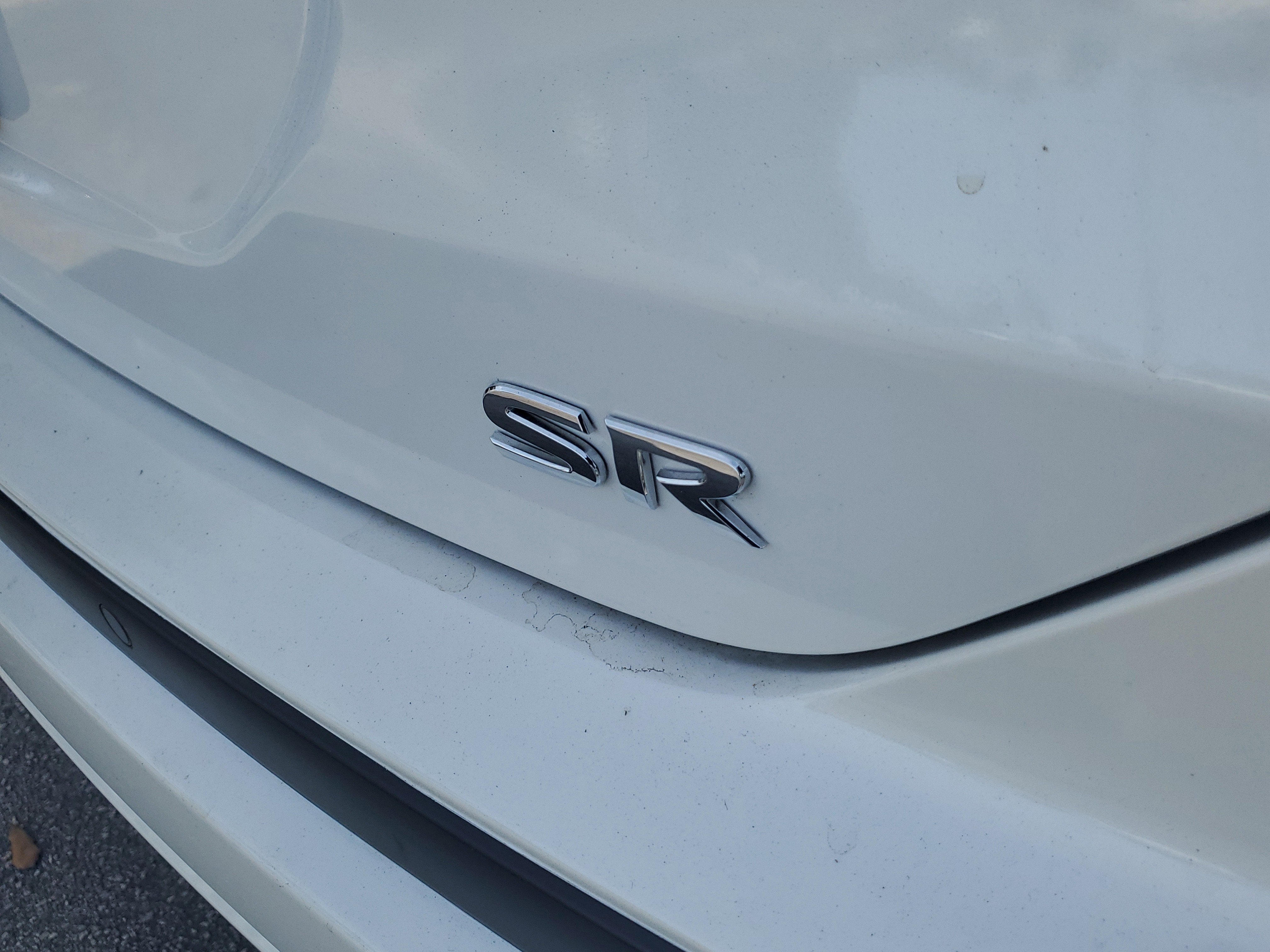 2022 Nissan Kicks SR