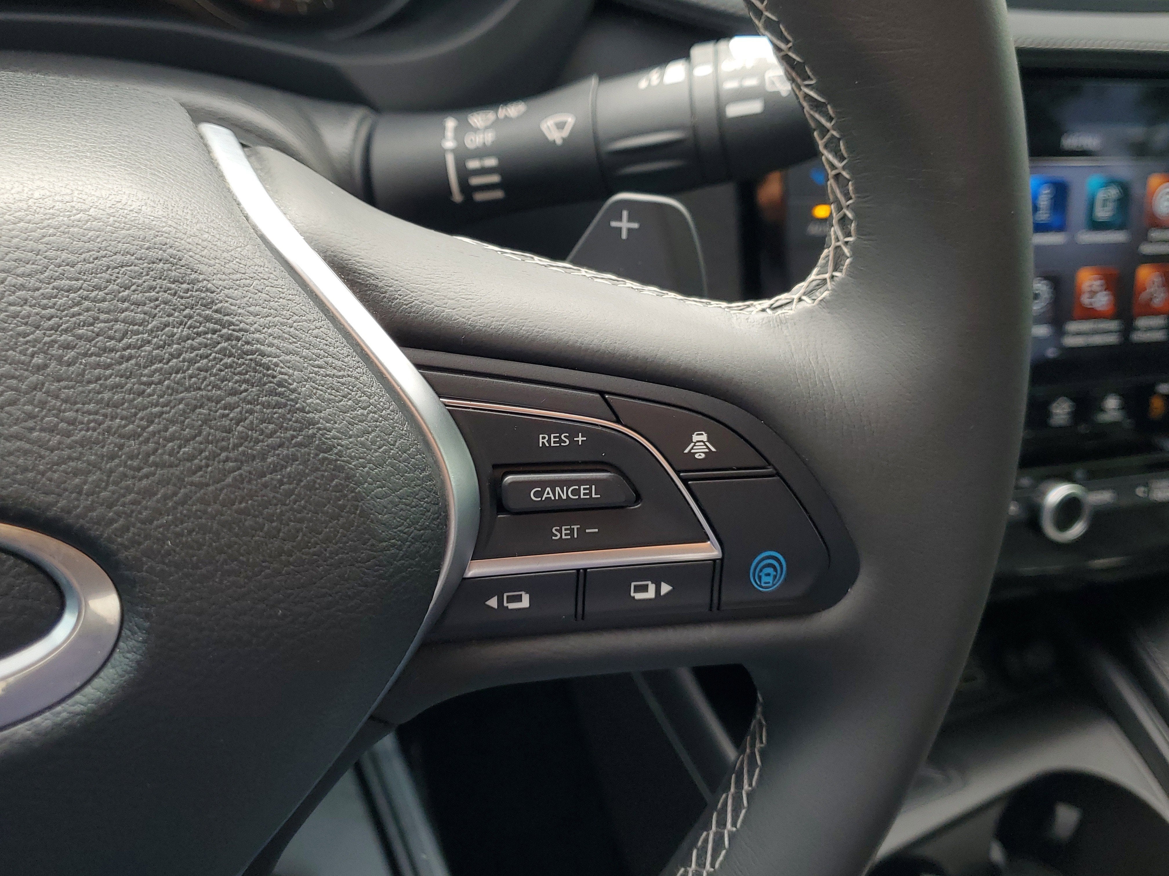 2023 INFINITI QX50 LUXE