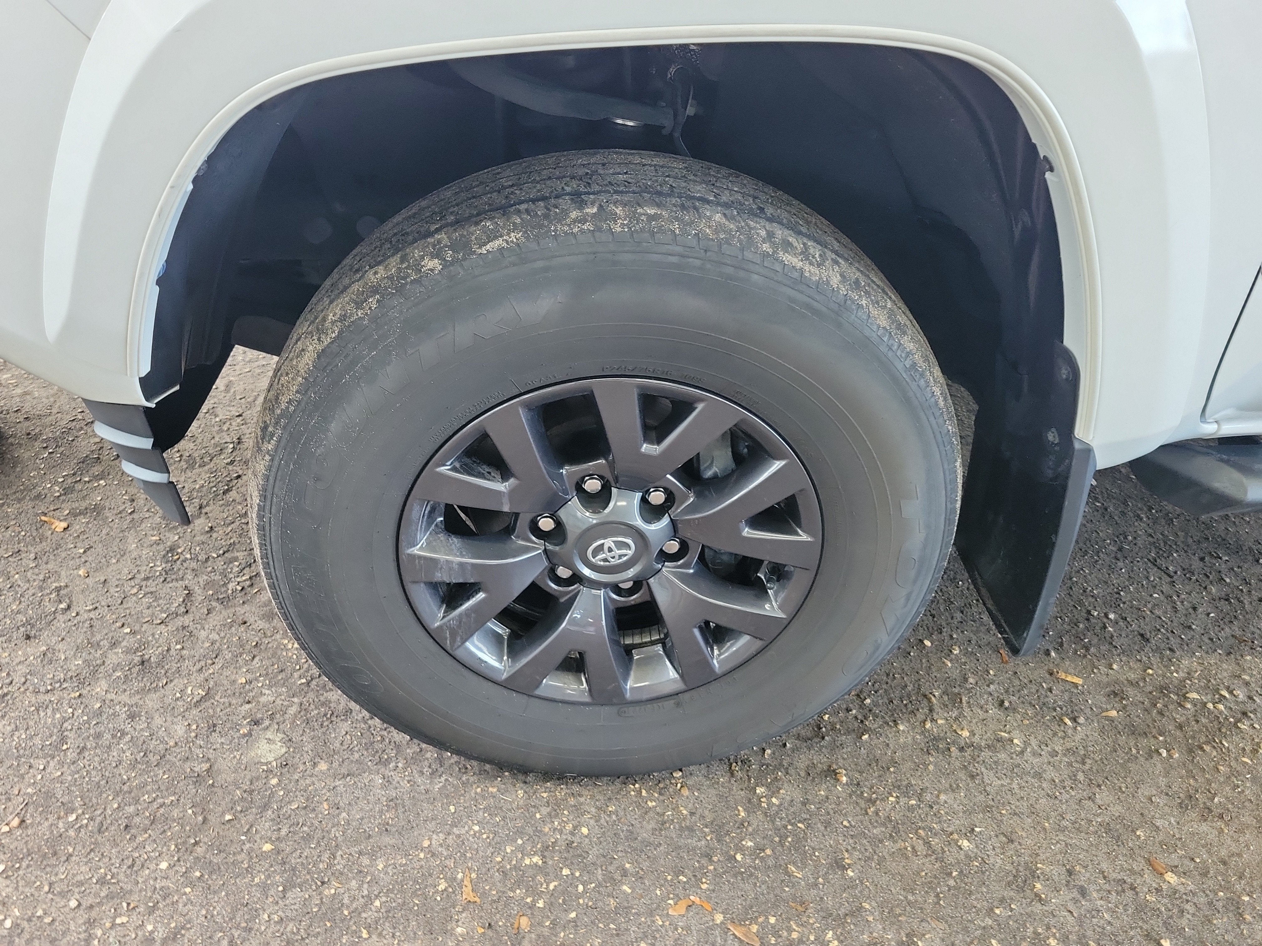 2022 Toyota Tacoma 2WD SR5