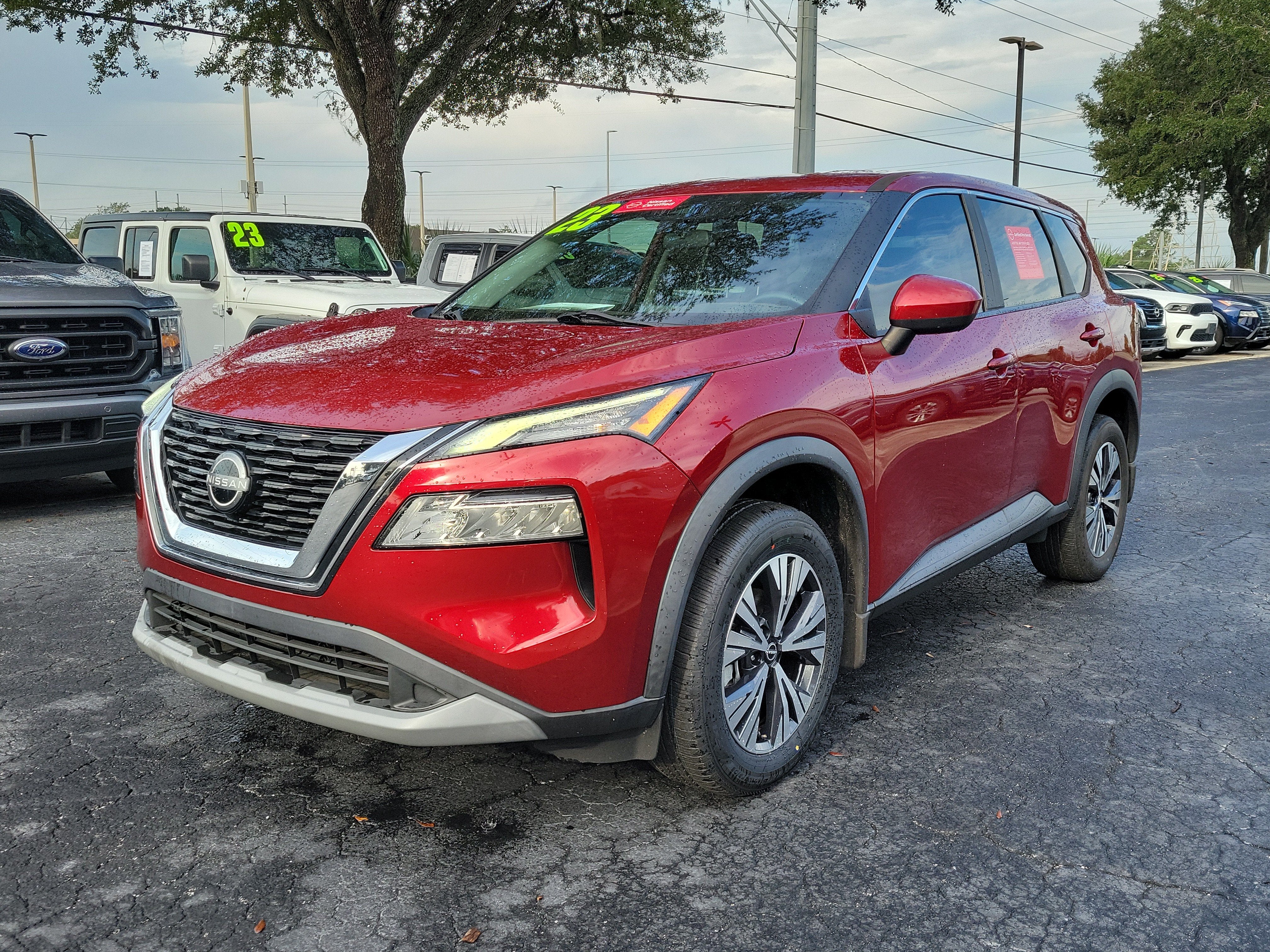 2023 Nissan Rogue SV