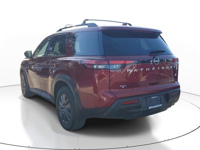 2022 Nissan Pathfinder SV
