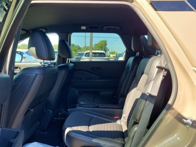 2023 Nissan Pathfinder Rock Creek
