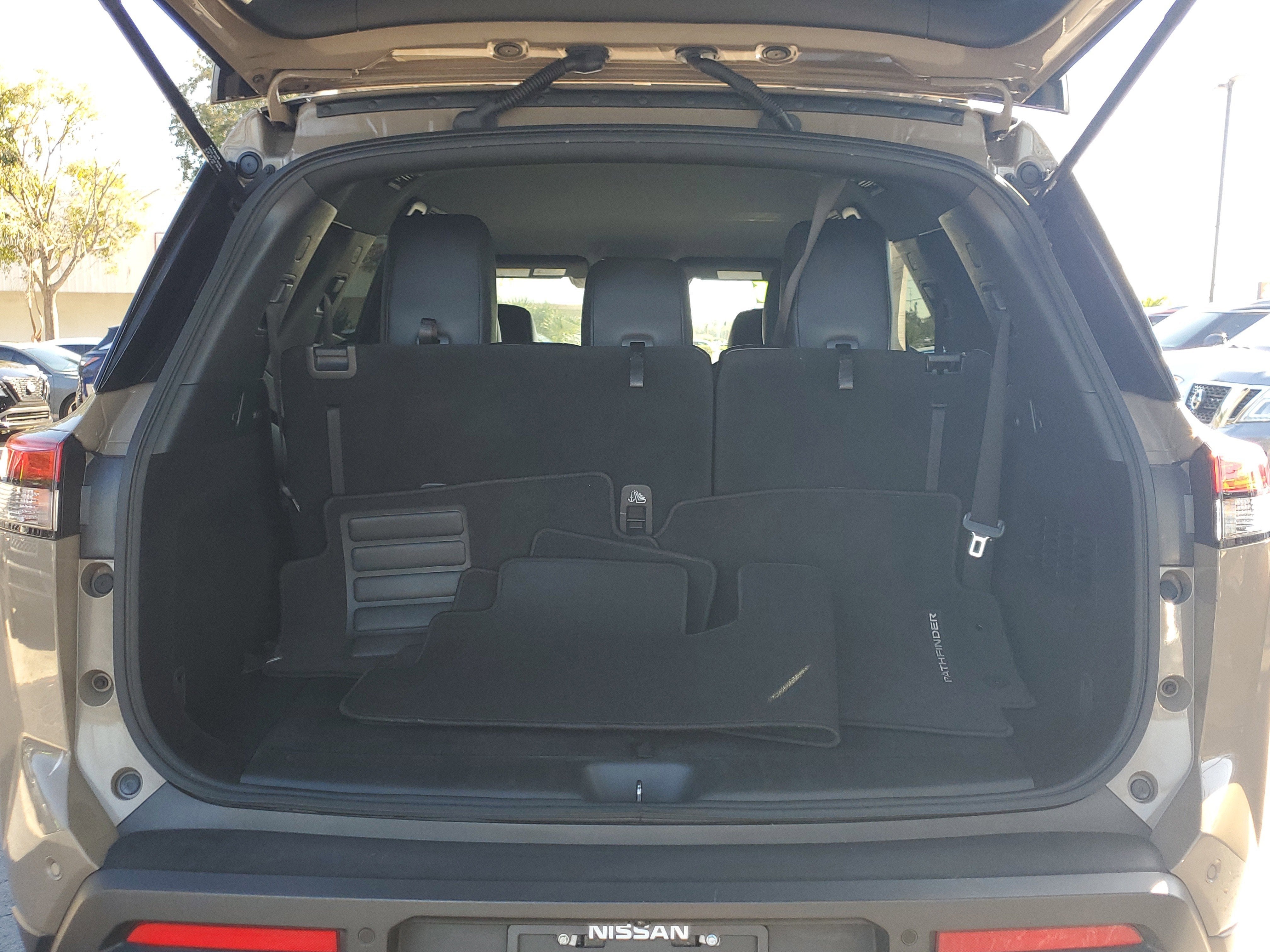 2023 Nissan Pathfinder Rock Creek