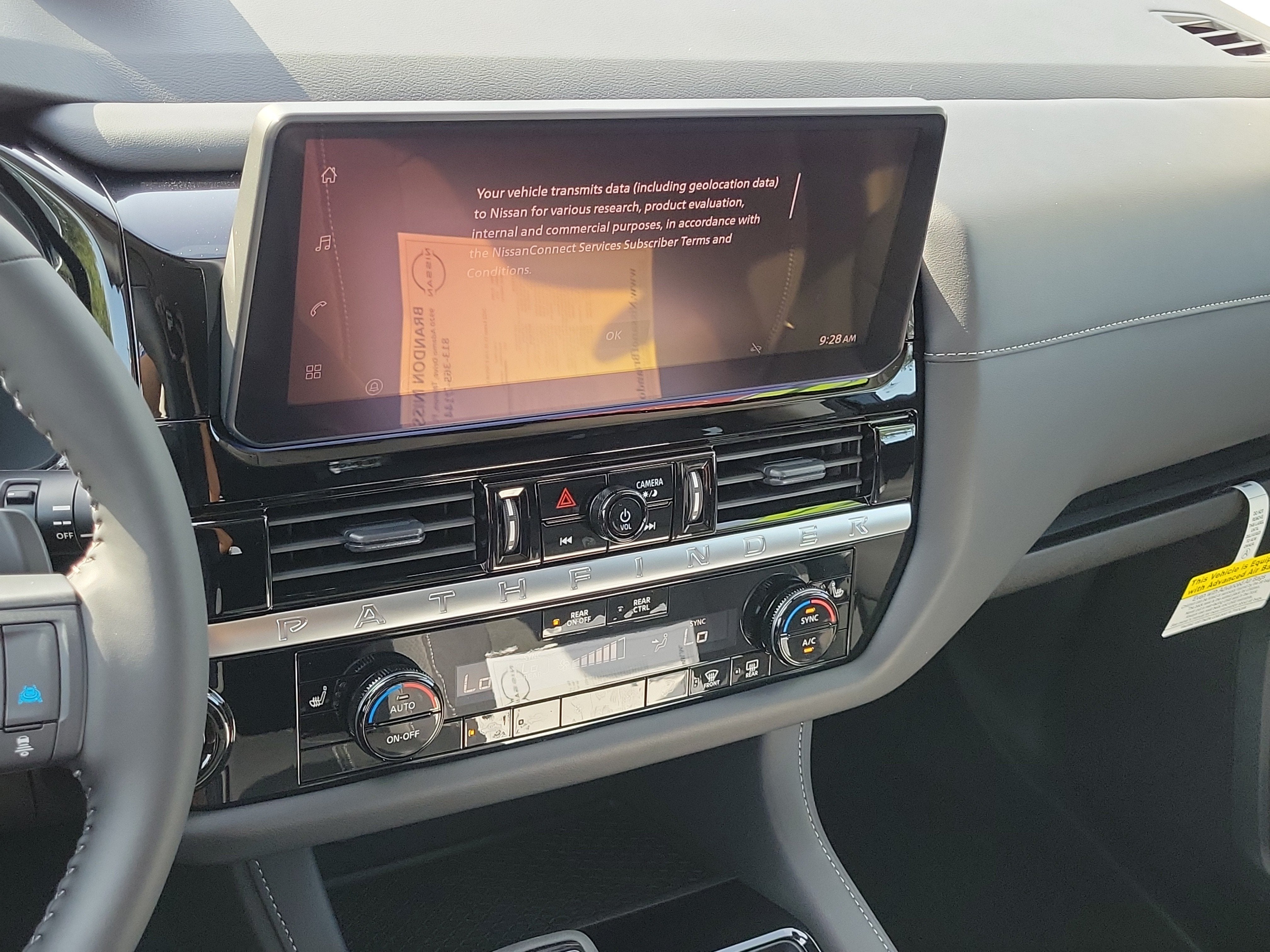 2026 Nissan Pathfinder SV