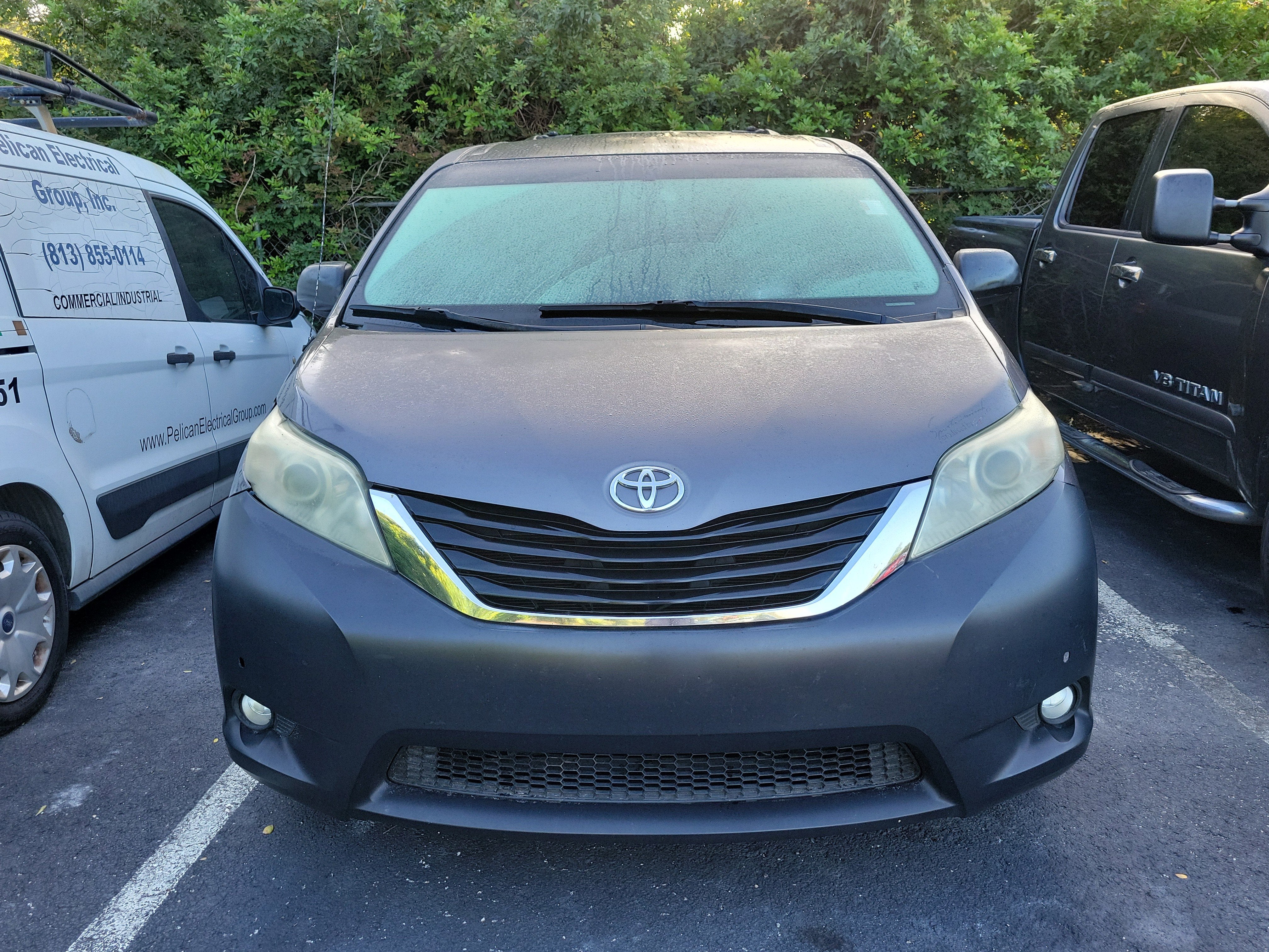 2011 Toyota Sienna LE AAS