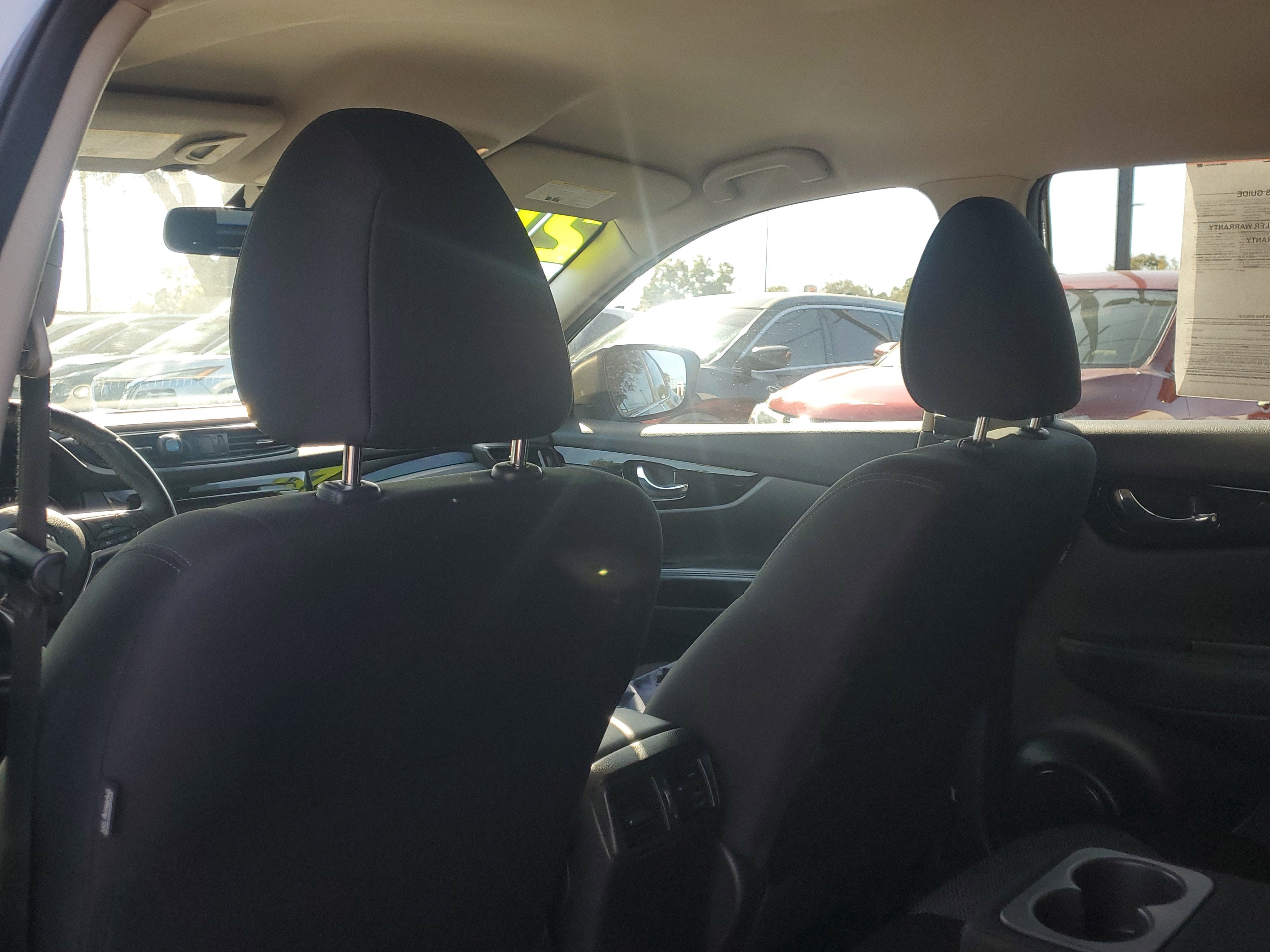 2021 Nissan Rogue Sport SV