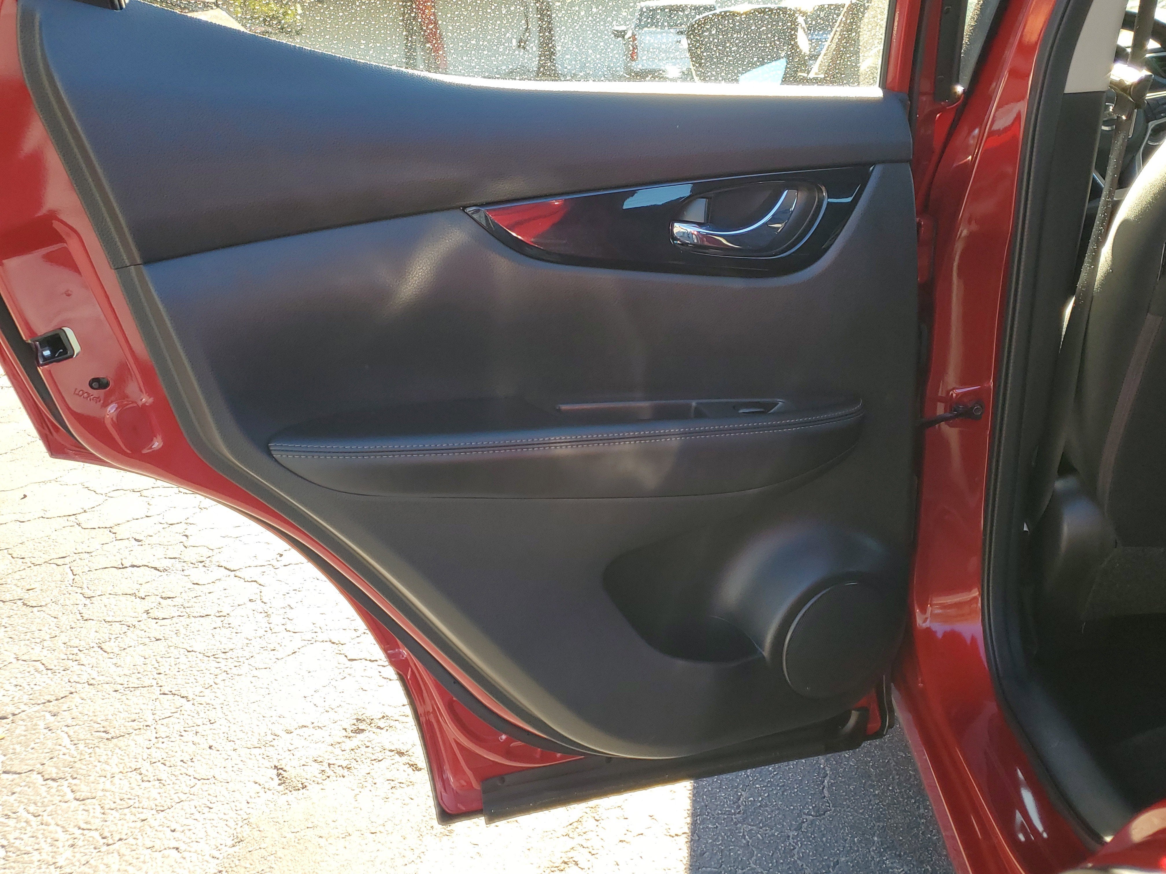 2018 Nissan Rogue Sport SV