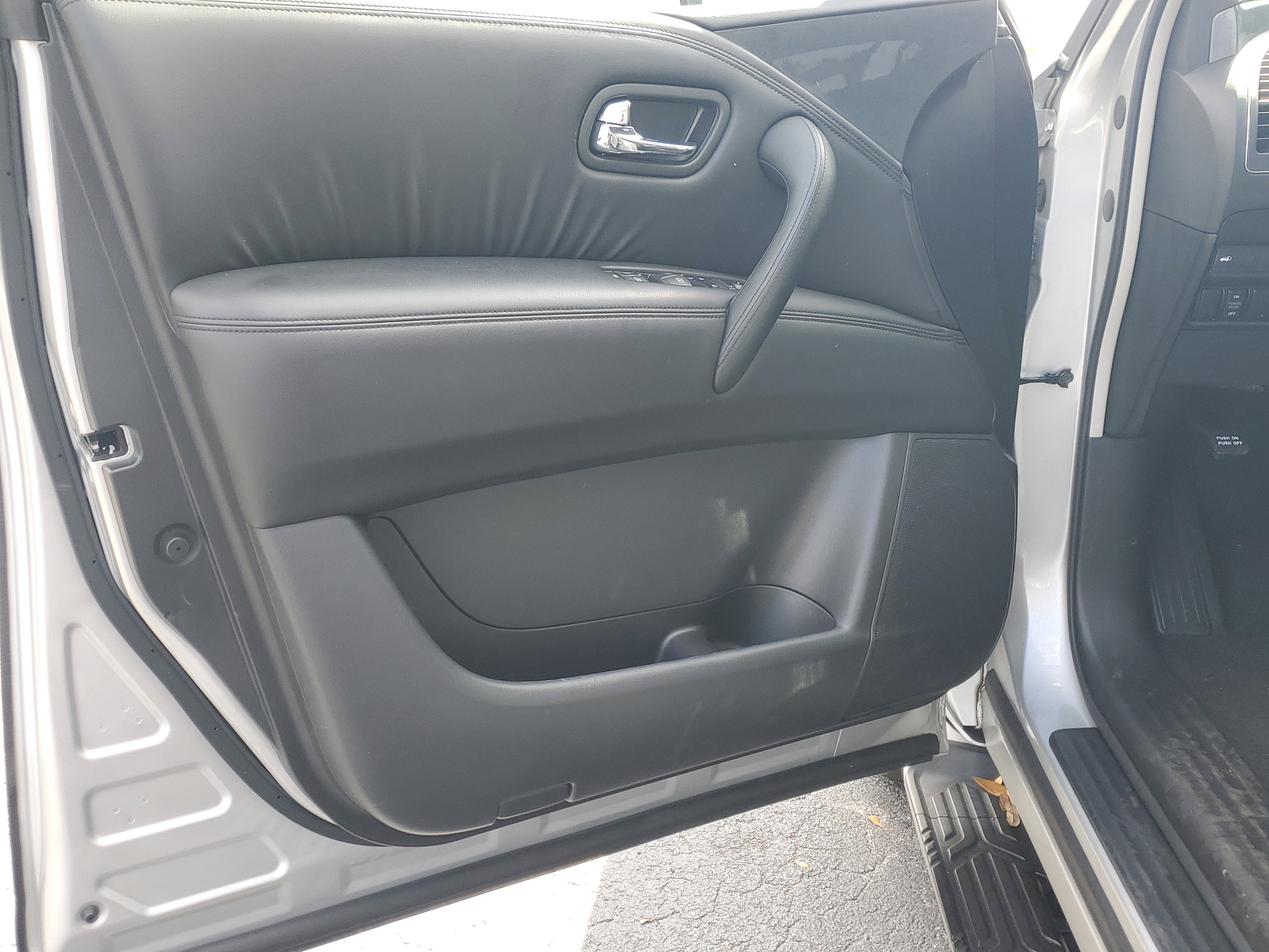 2021 Nissan Armada SV