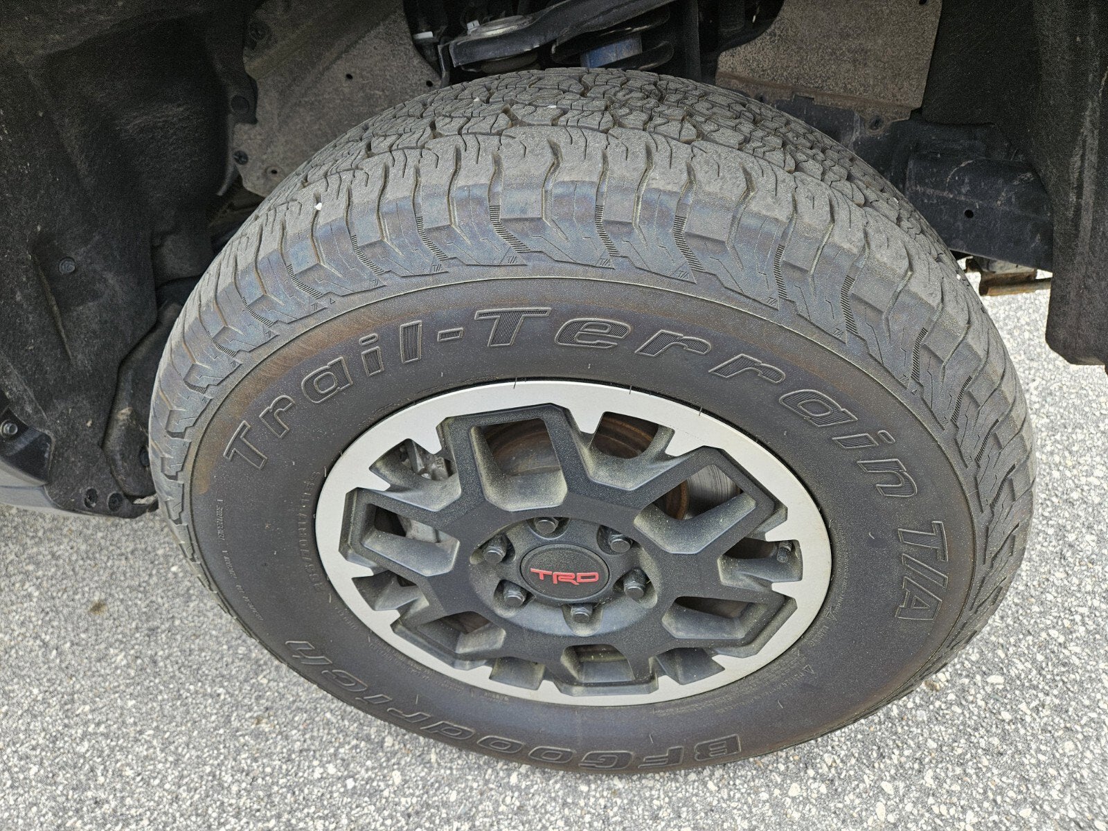 2024 Toyota Tacoma 4WD SR5