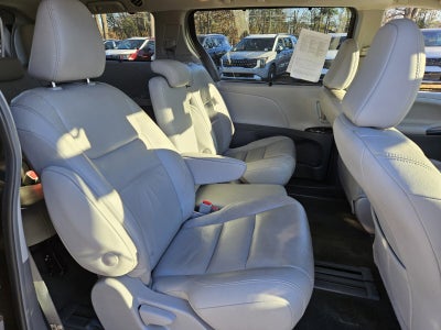 2019 Toyota Sienna L