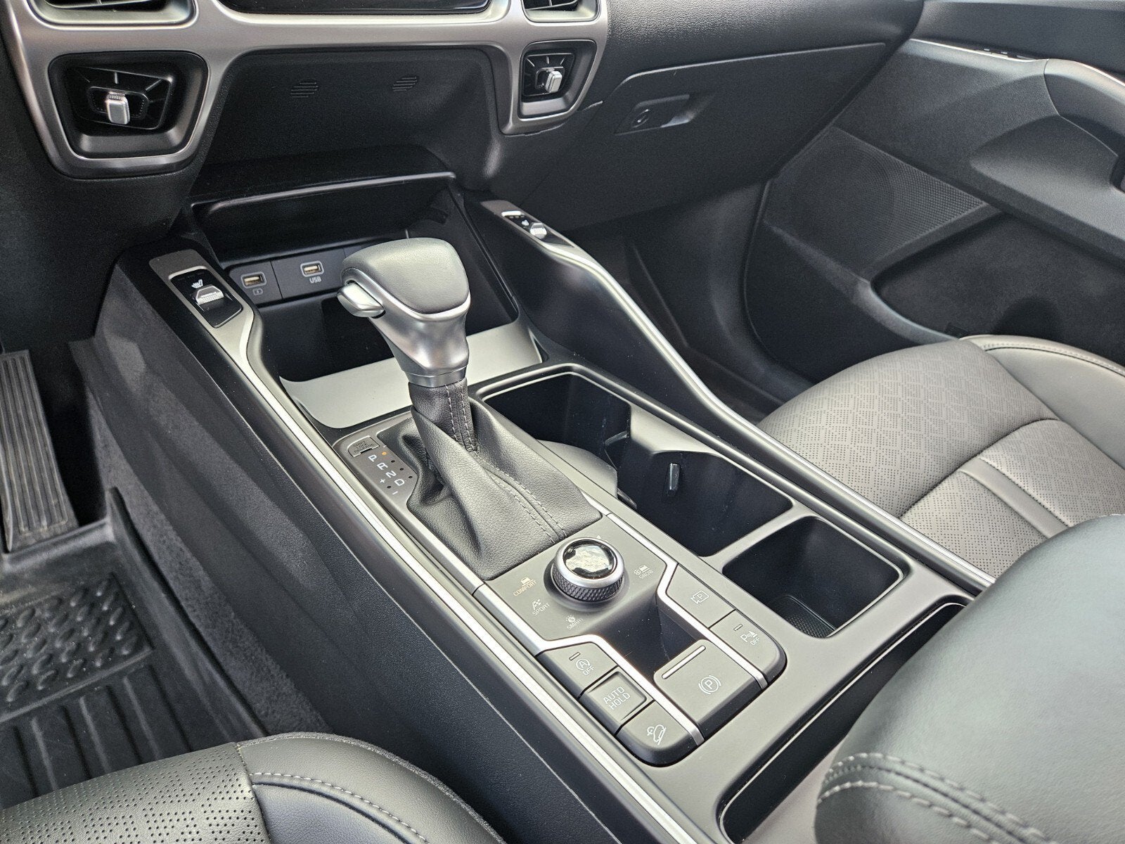 2023 Kia Sorento X-Line EX