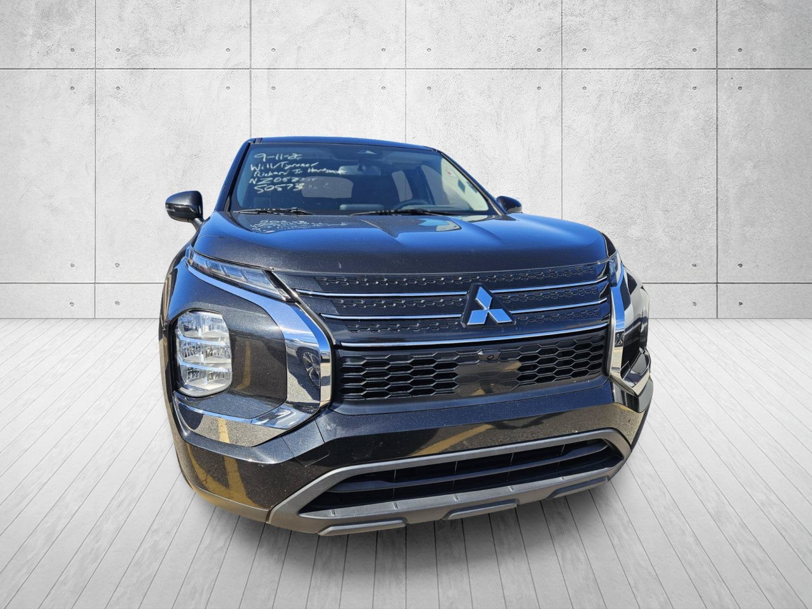 2022 Mitsubishi Outlander ES