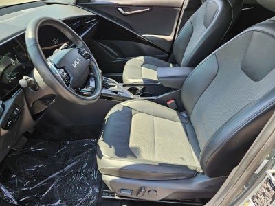 2023 Kia Niro EX