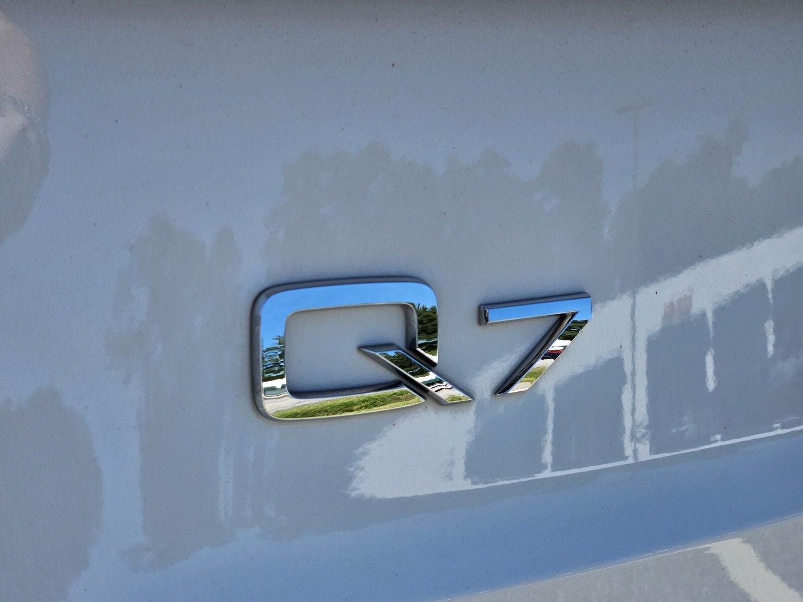 2020 Audi Q7 Premium Plus