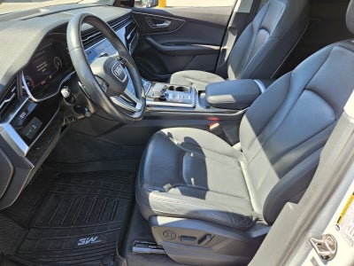 2020 Audi Q7 Premium Plus