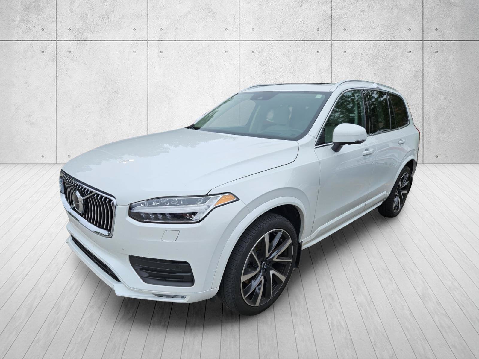 2021 Volvo XC90 Momentum