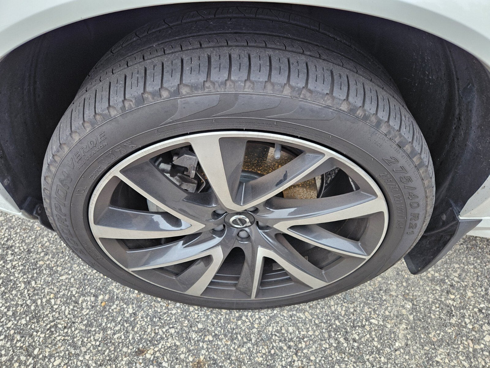 2021 Volvo XC90 Momentum