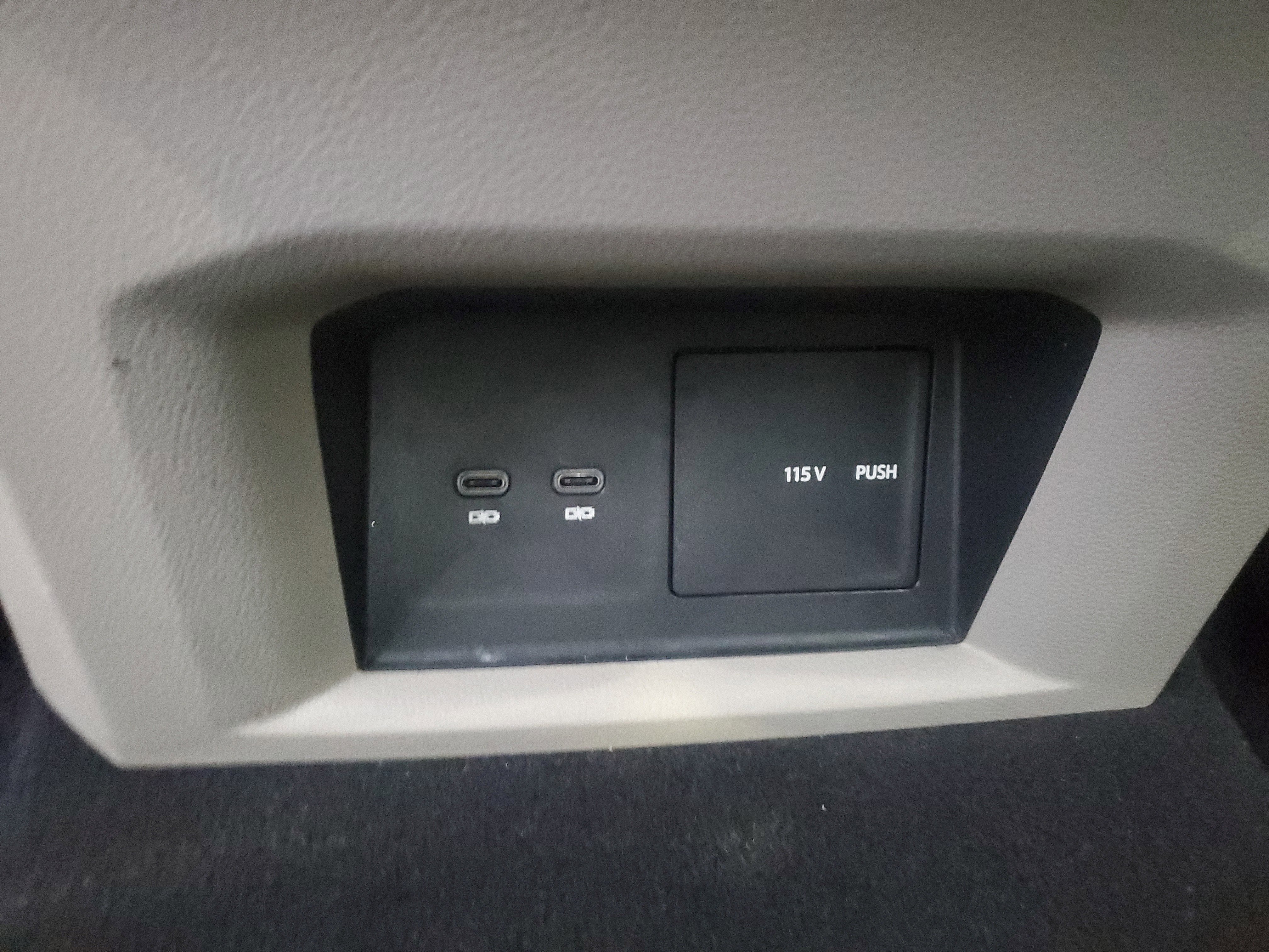 2021 Volkswagen Atlas 3.6L V6 SEL Premium