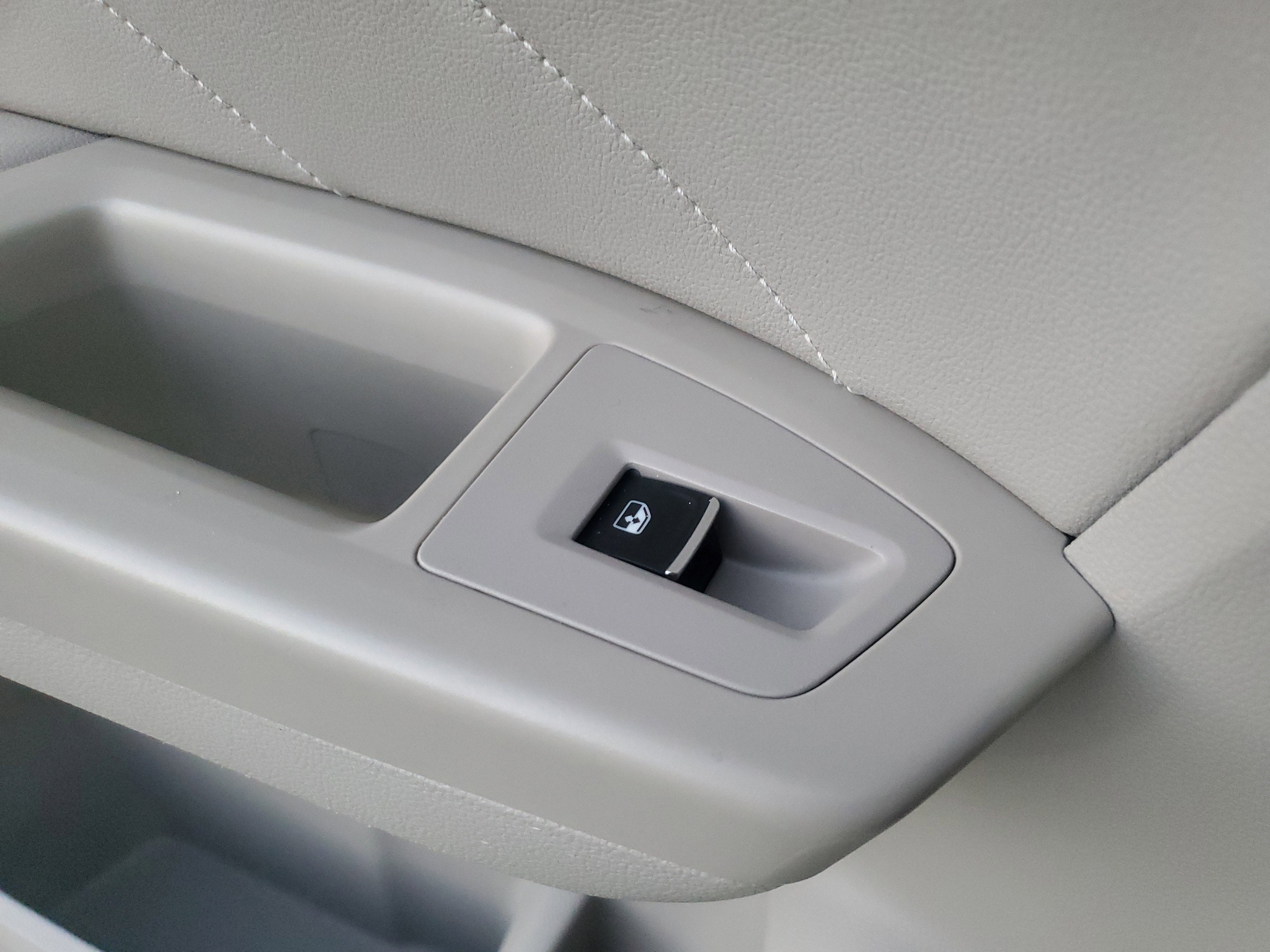 2021 Volkswagen Atlas 3.6L V6 SEL Premium