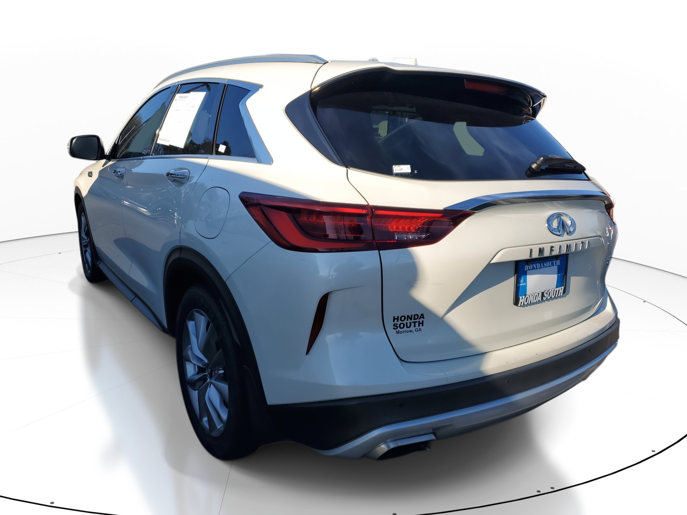 2022 INFINITI QX50 LUXE