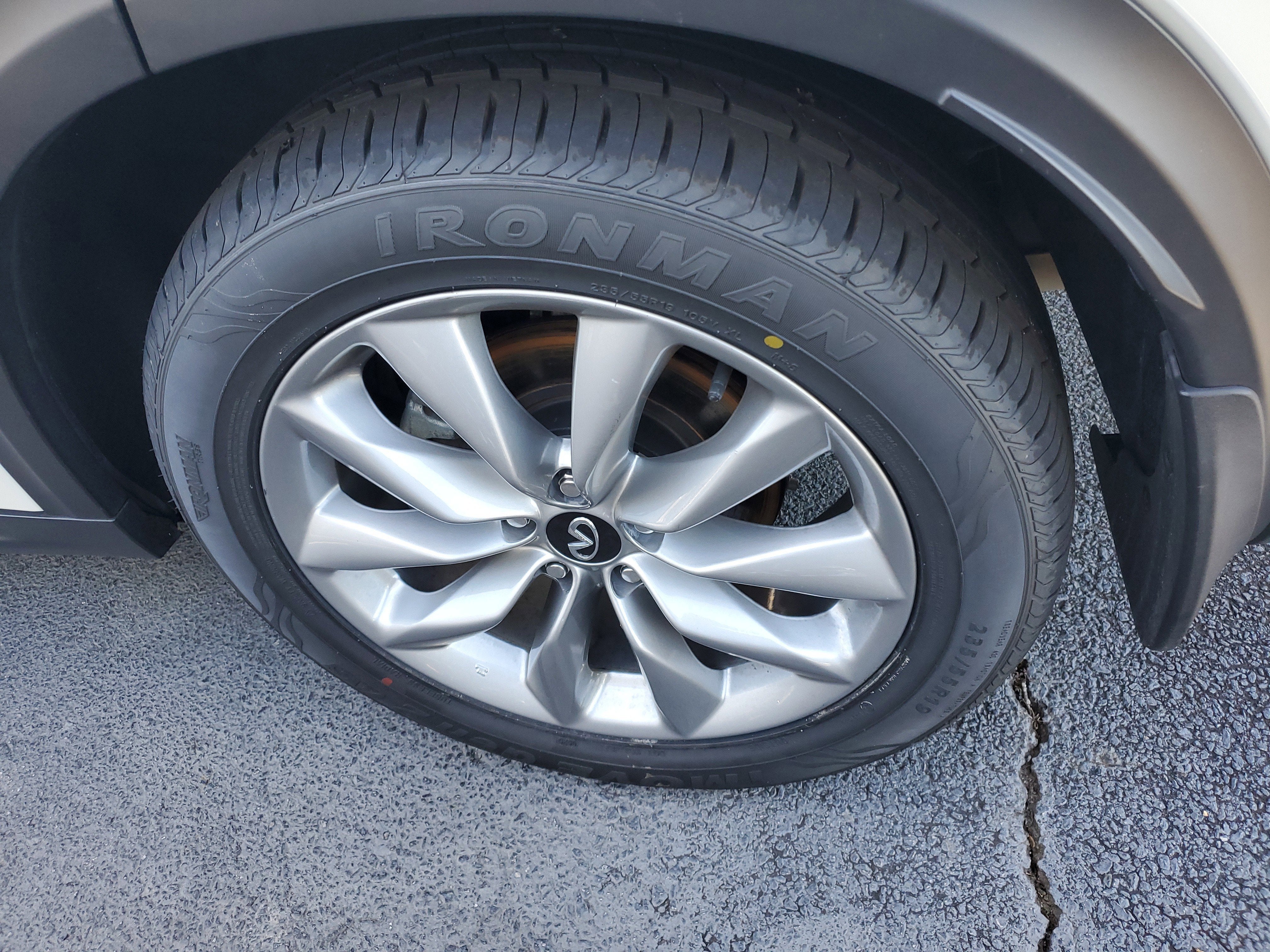 2022 INFINITI QX50 LUXE