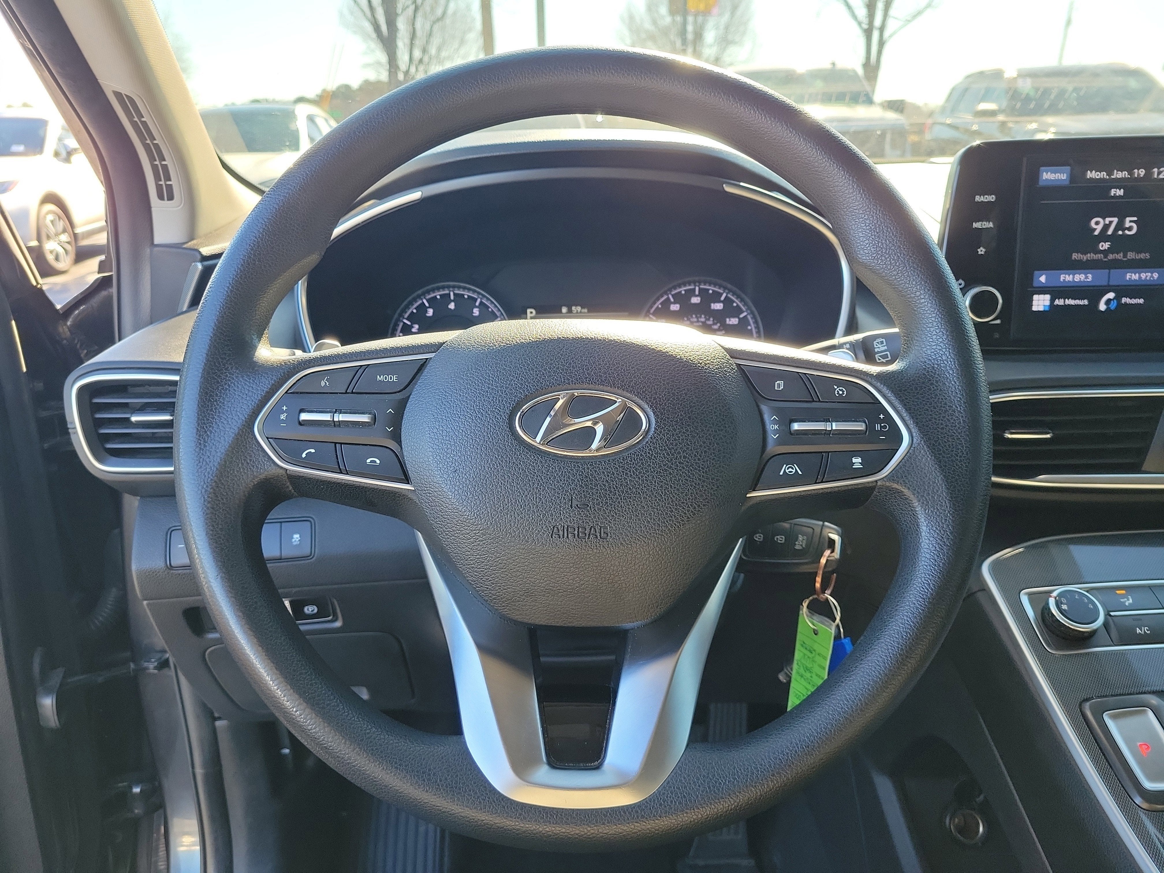 2022 Hyundai Santa Fe SE