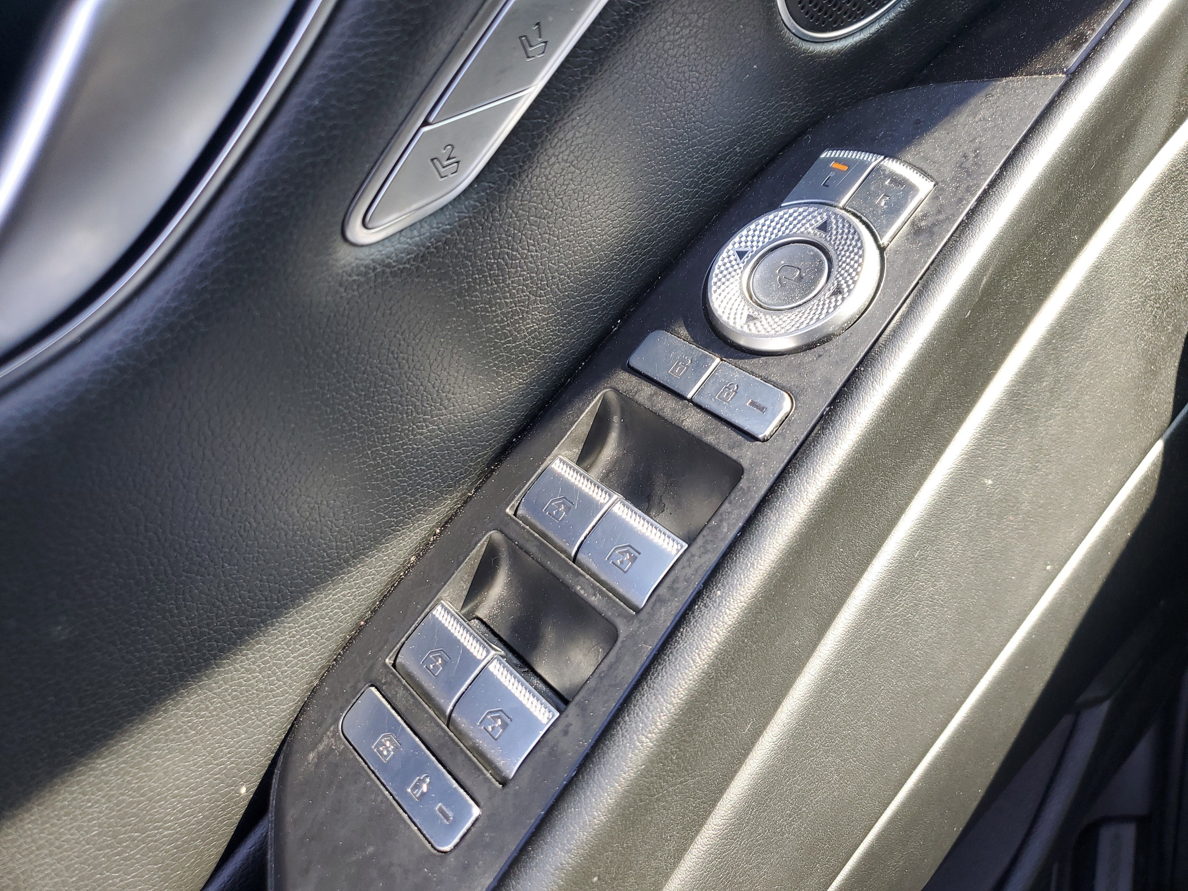 2023 Genesis G80 2.5T