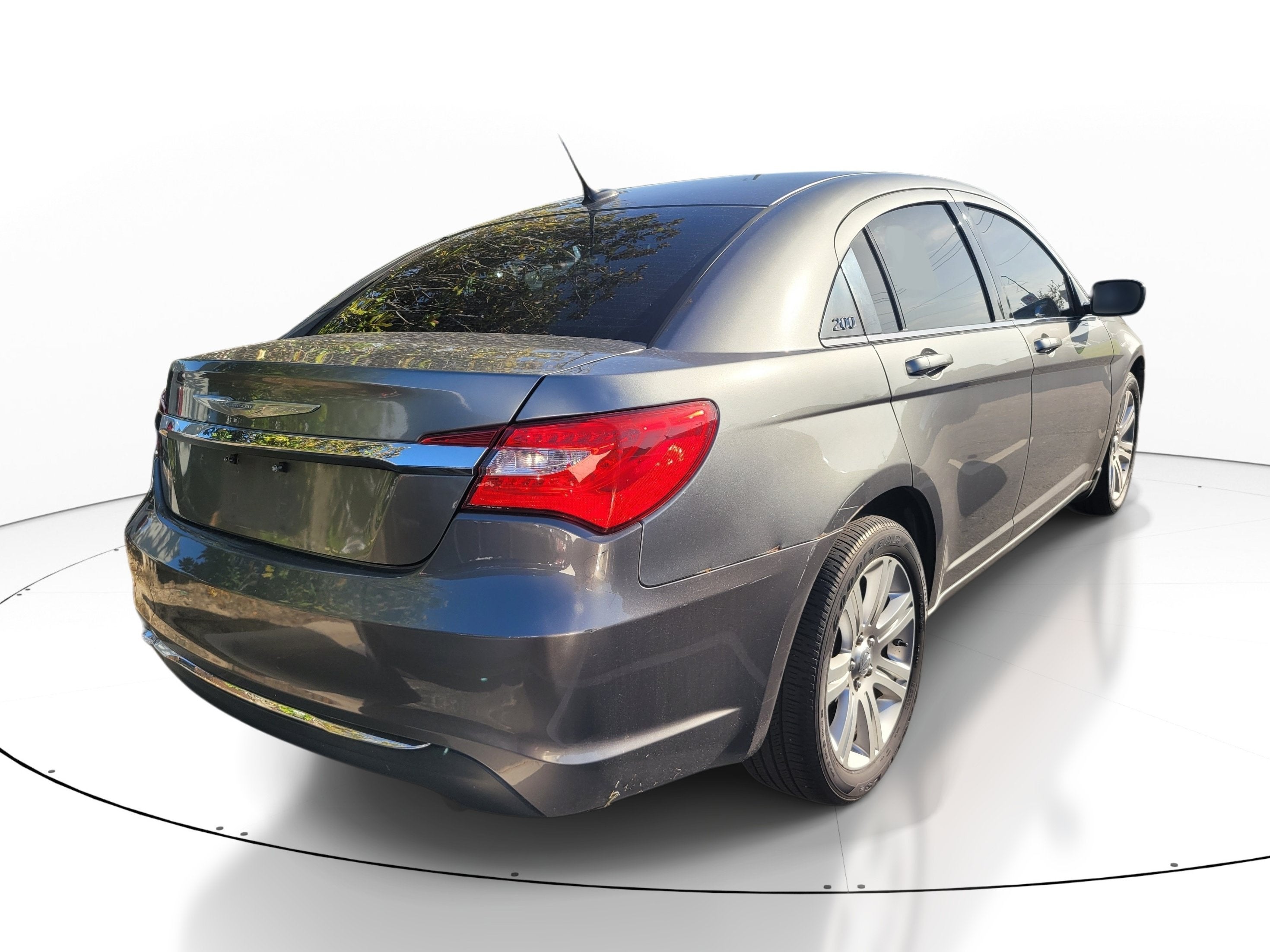 2013 Chrysler 200 Touring