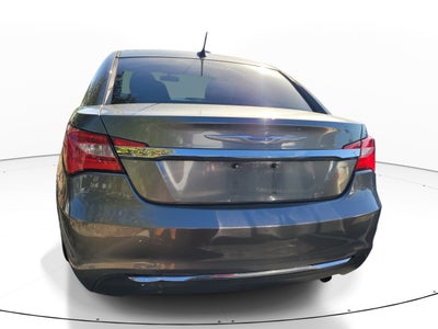 2013 Chrysler 200 Touring