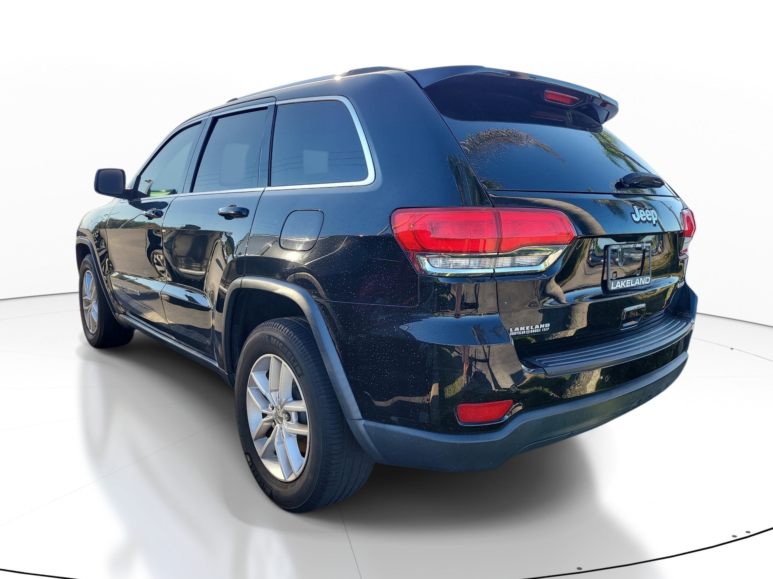 2018 Jeep Grand Cherokee Laredo E