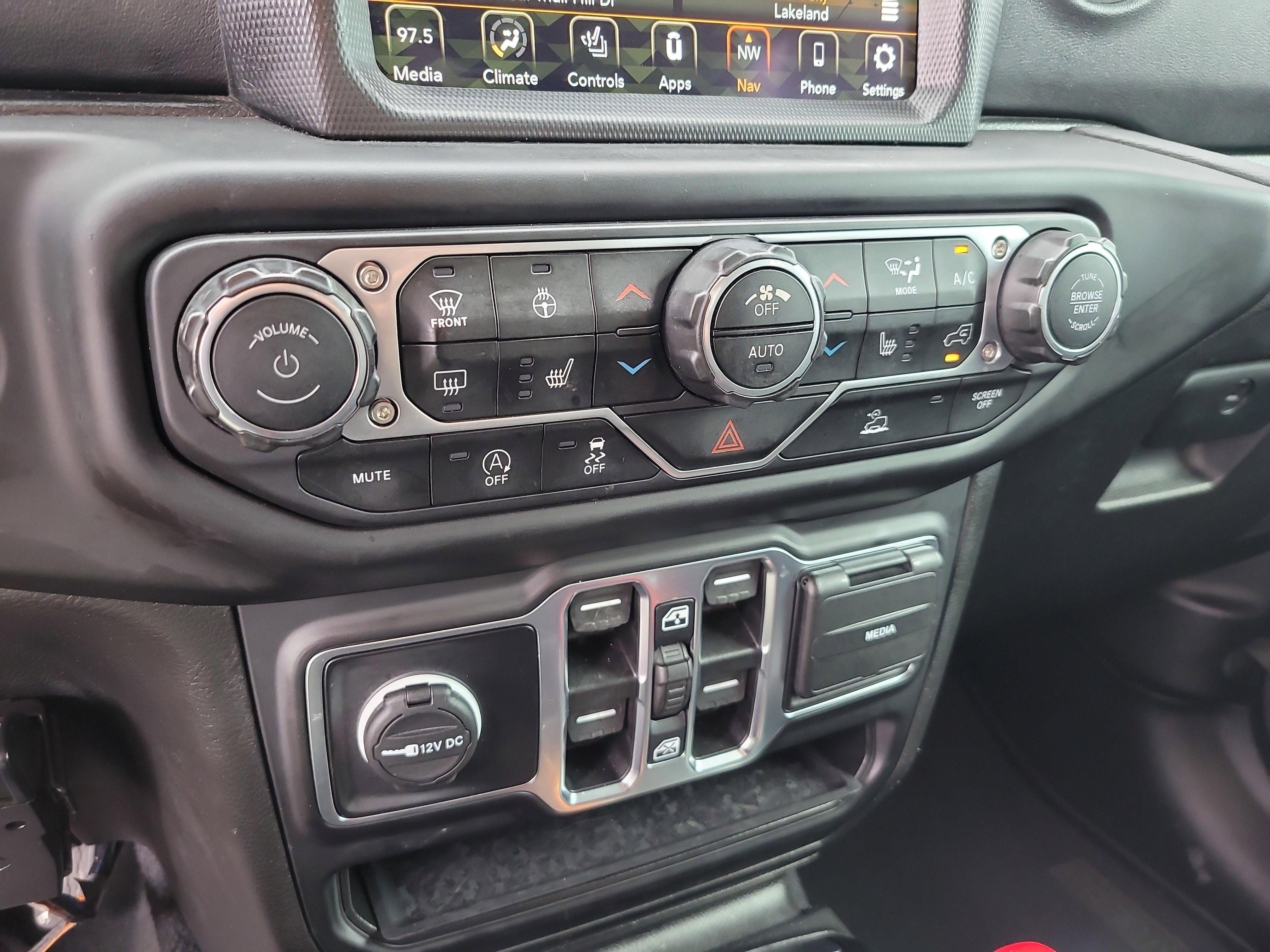 2022 Jeep Gladiator Overland