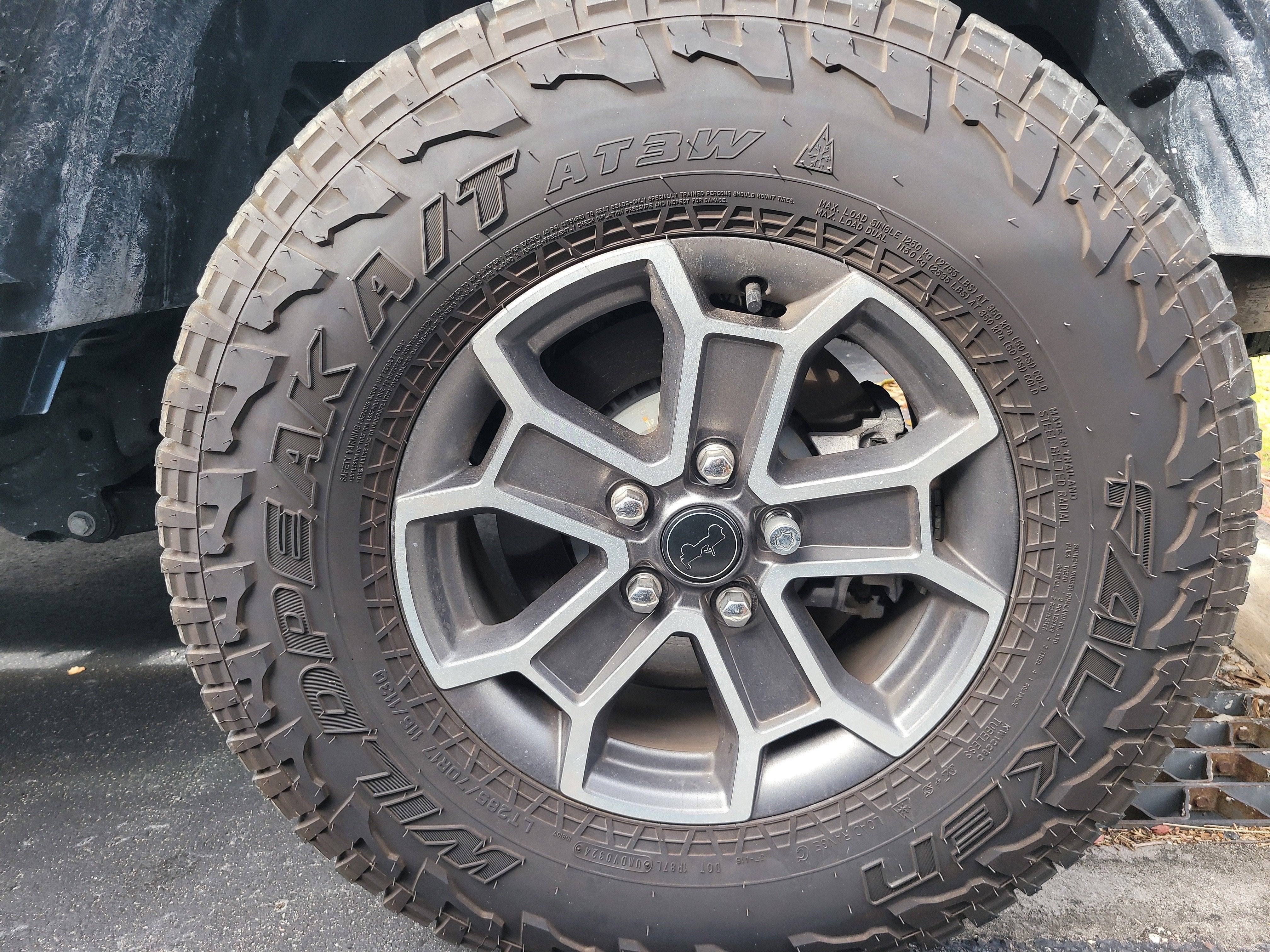 2025 Jeep Gladiator Mojave X