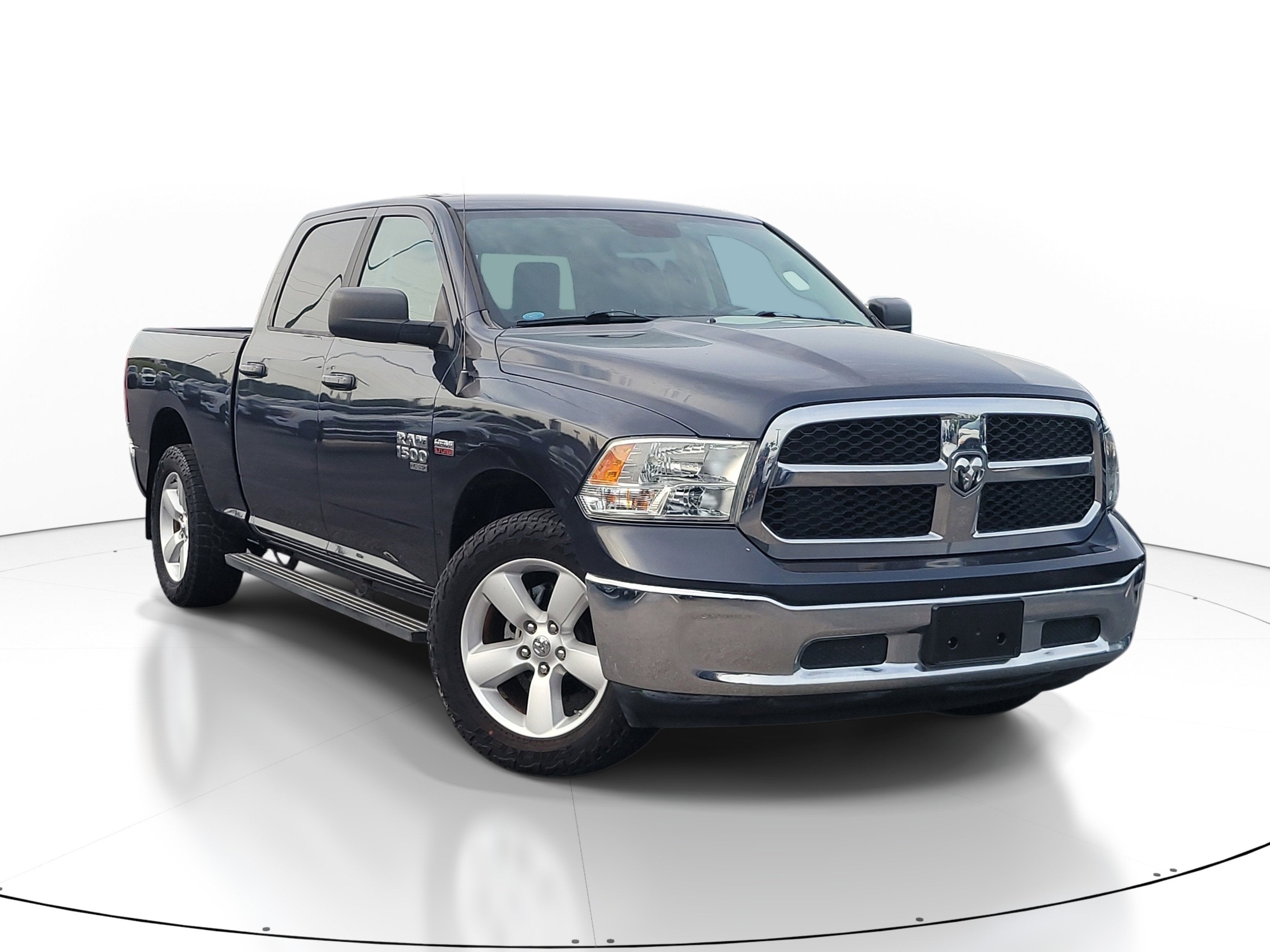 2020 RAM 1500 Classic SLT