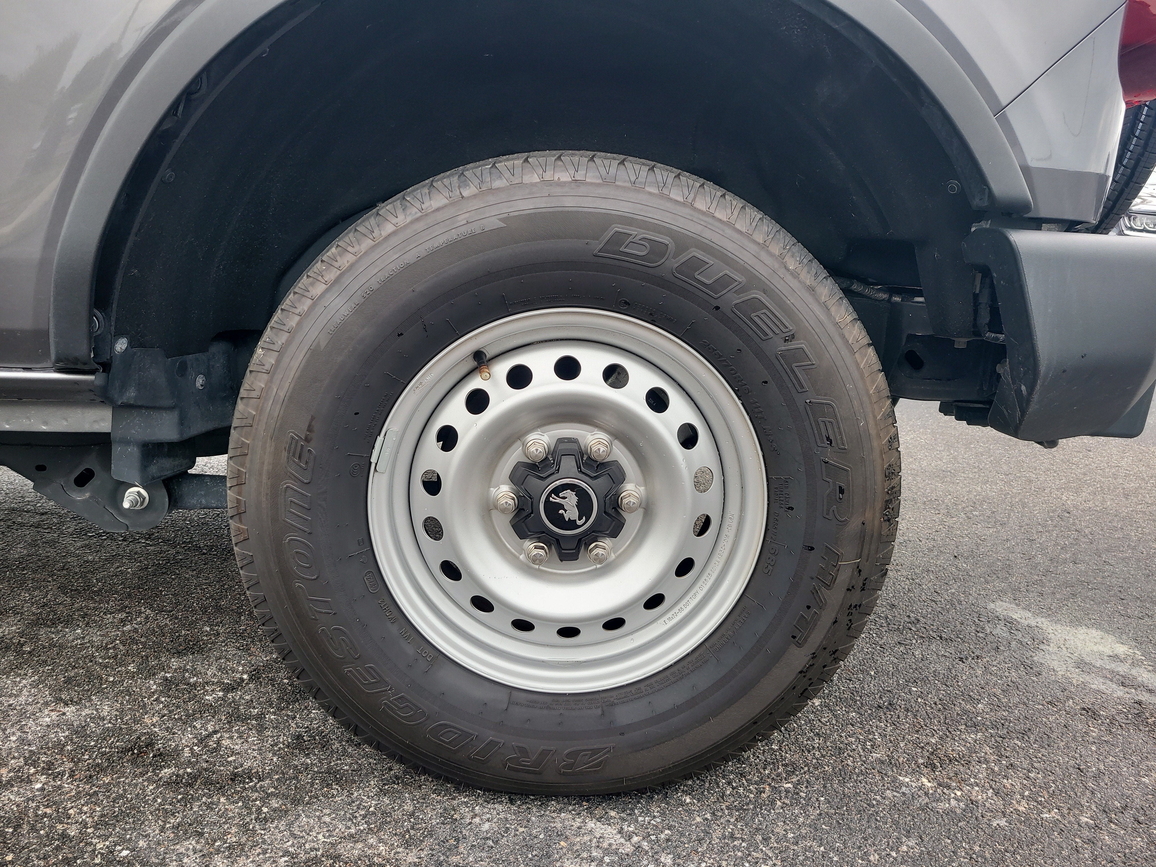 2025 Ford Bronco Base